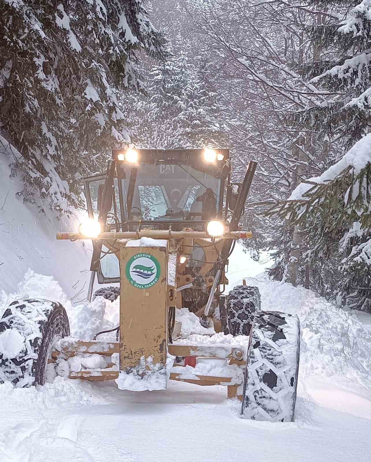 Giresun’da 228 köy yolu ulaşıma kapandı
?v=1