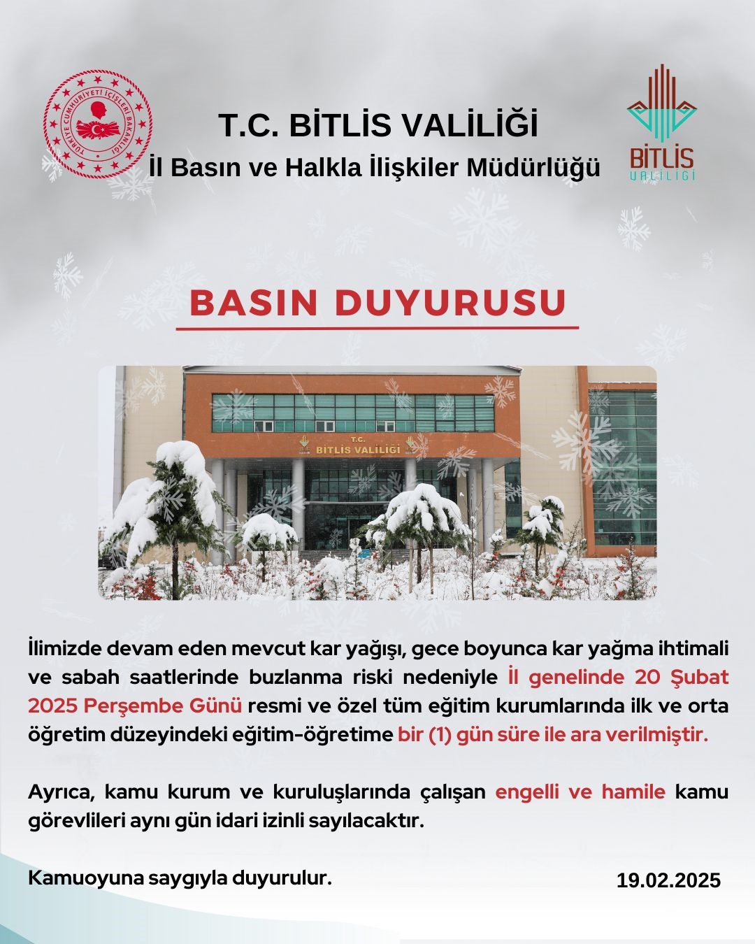 Bitlis’te okullara kar engeli
?v=1