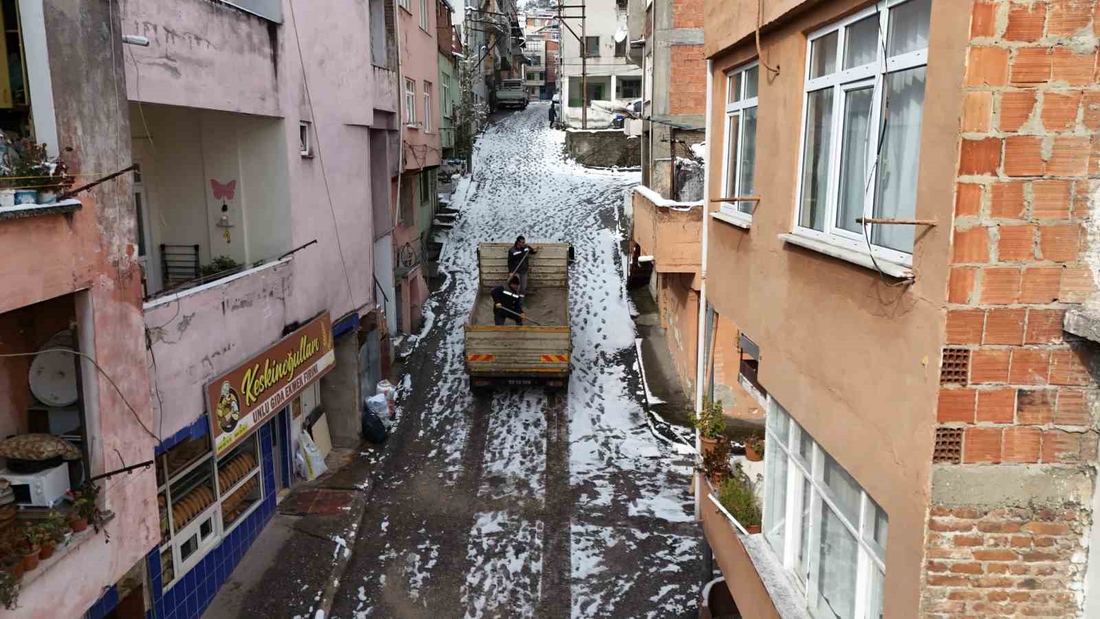 Başkan Kurnaz:  İlkadım’ın en ücra köşesine kadar hizmet götürüyoruz 
?v=1