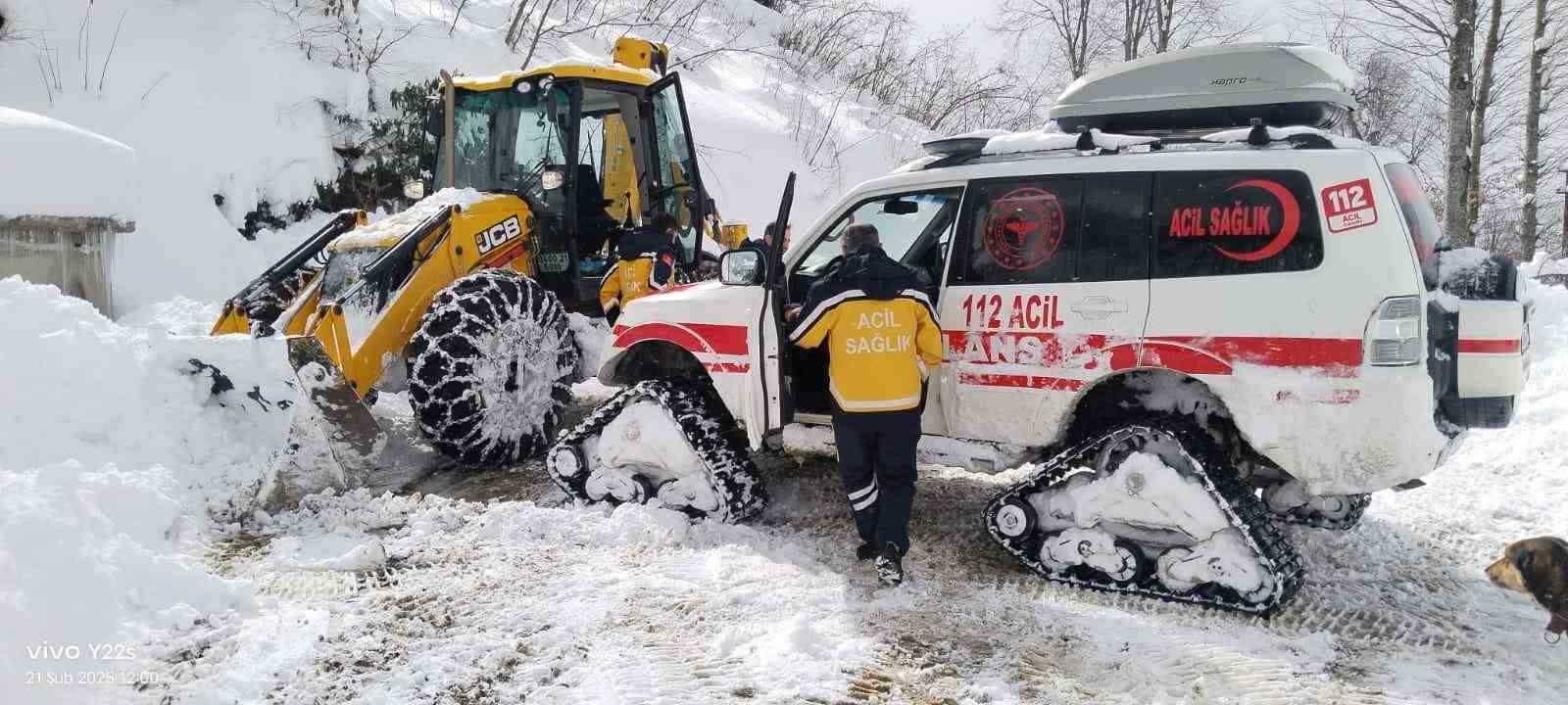 OBB, bir günde 2 bin 366 kilometre yolu ulaşıma açtı
?v=1