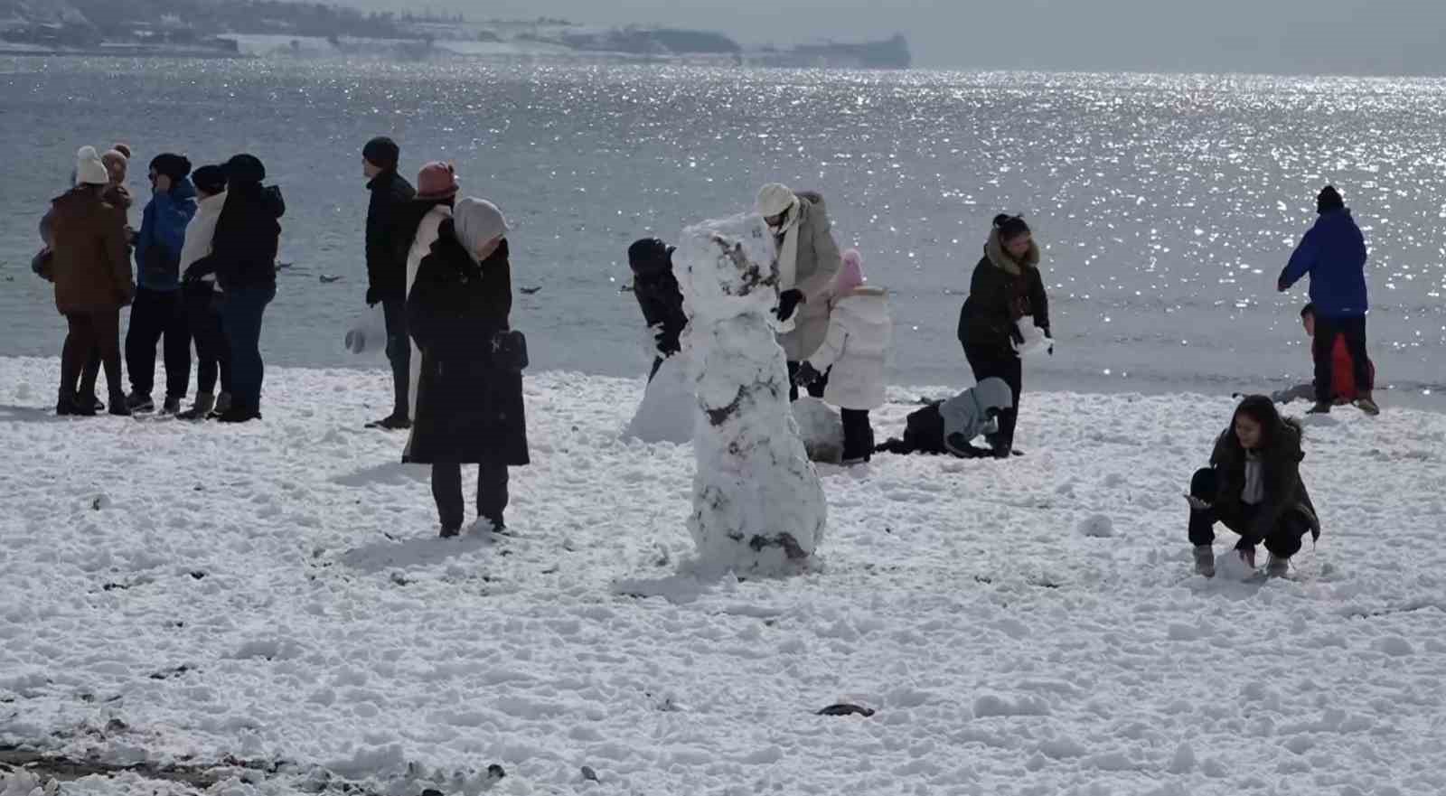 Büyükçekmece kartpostalları aratmayan görüntülere sahne oldu
?v=1