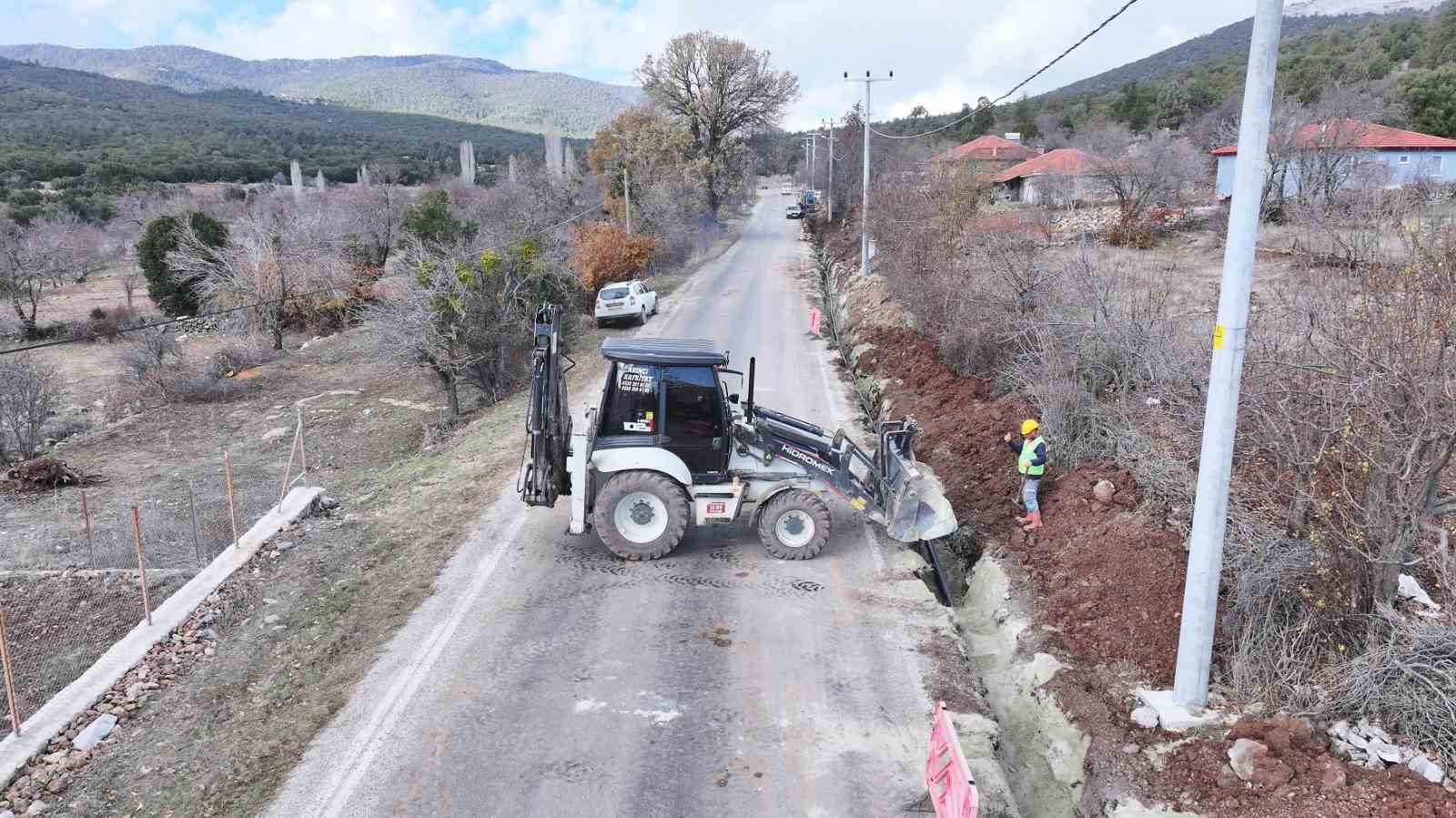 DESKİ’den Tavas Yukarıboğaz’a temiz ve sürekli içme suyu
?v=1