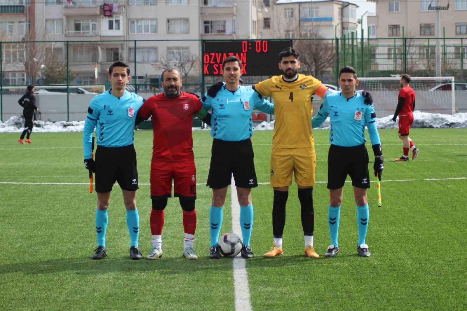 Kocasinan Şimşekspor galibiyetle başladı
?v=1