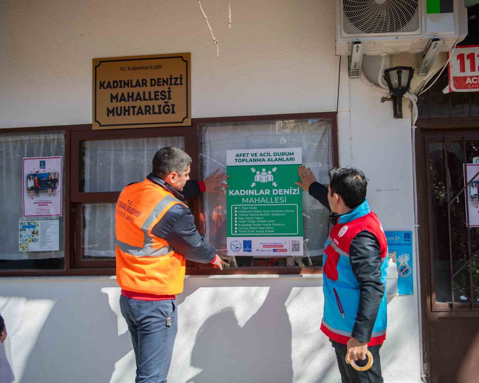 Kuşadası’nda afet toplanma alanlarıyla ilgili afişli bilgilendirme
?v=1