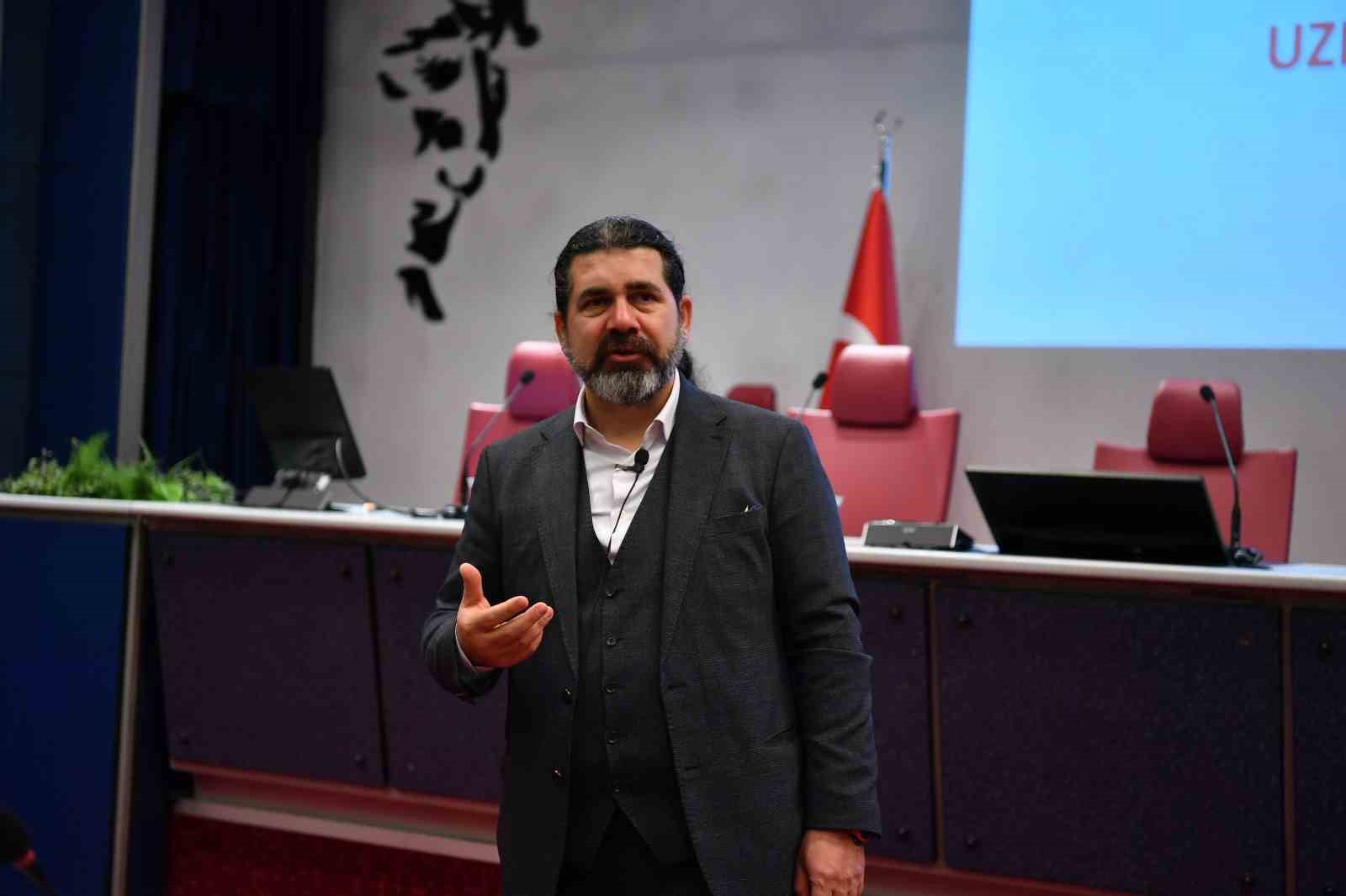 Kayseri Büyükşehir’den muhtarlara eğitim semineri
?v=1