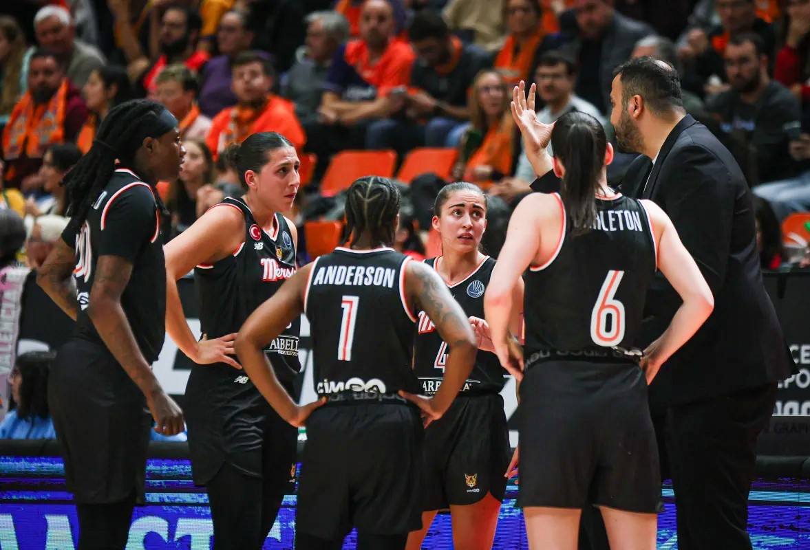 ÇBK Mersin, Valencia Basketbol karşısında tur arayacak
?v=1