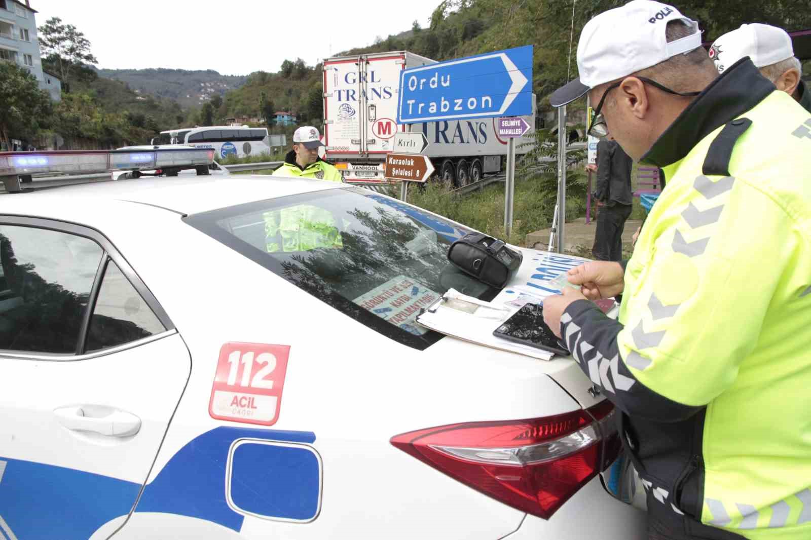 Ordu’da bir haftada 5 binden fazla araç ve sürücüsü denetlendi
?v=1