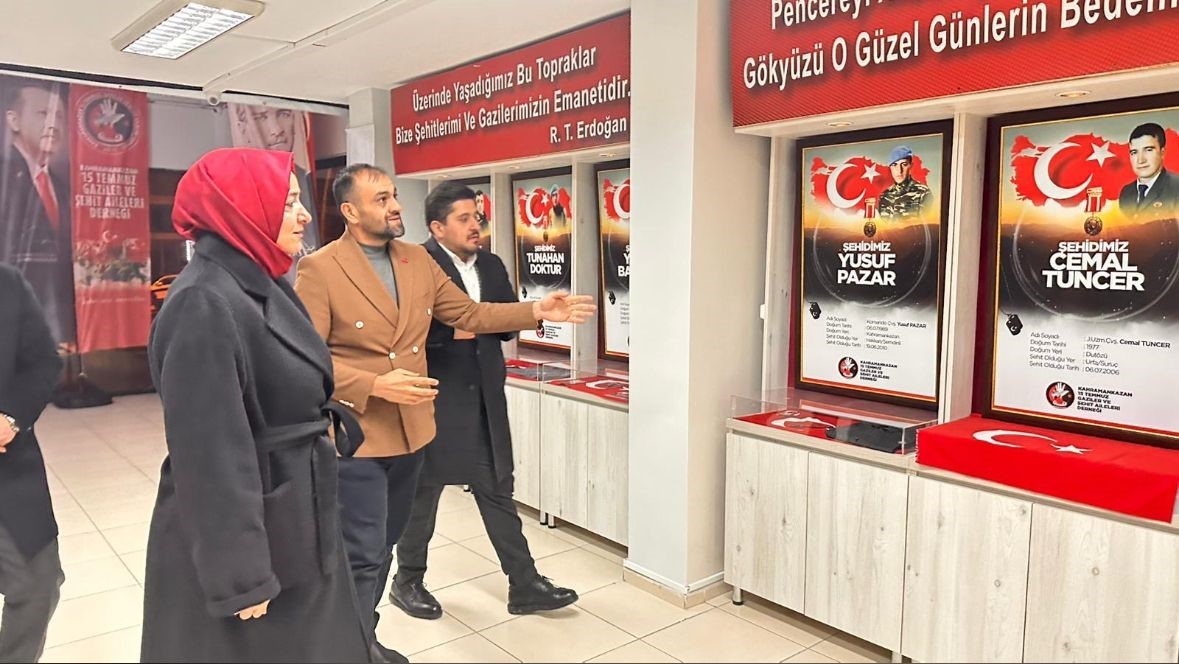 AK Parti Genel Başkan Yardımcısı Sayan Kaya’dan 15 Temmuz Gazisi Zorova’nın ailesine taziye ziyareti
?v=1