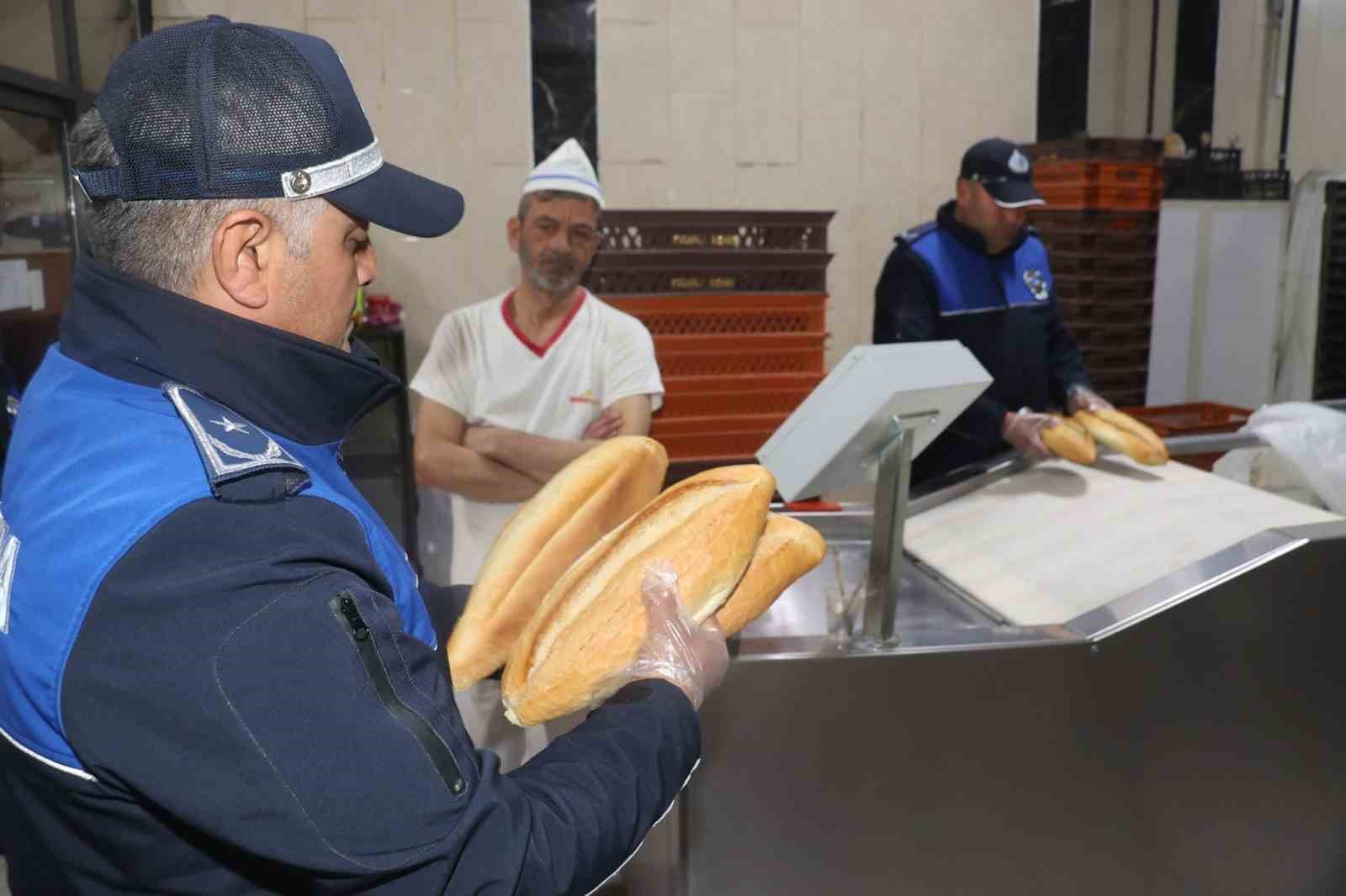 Koçarlı Belediyesi Ramazan ayı öncesi fırın denetimlerine hız verdi
?v=1