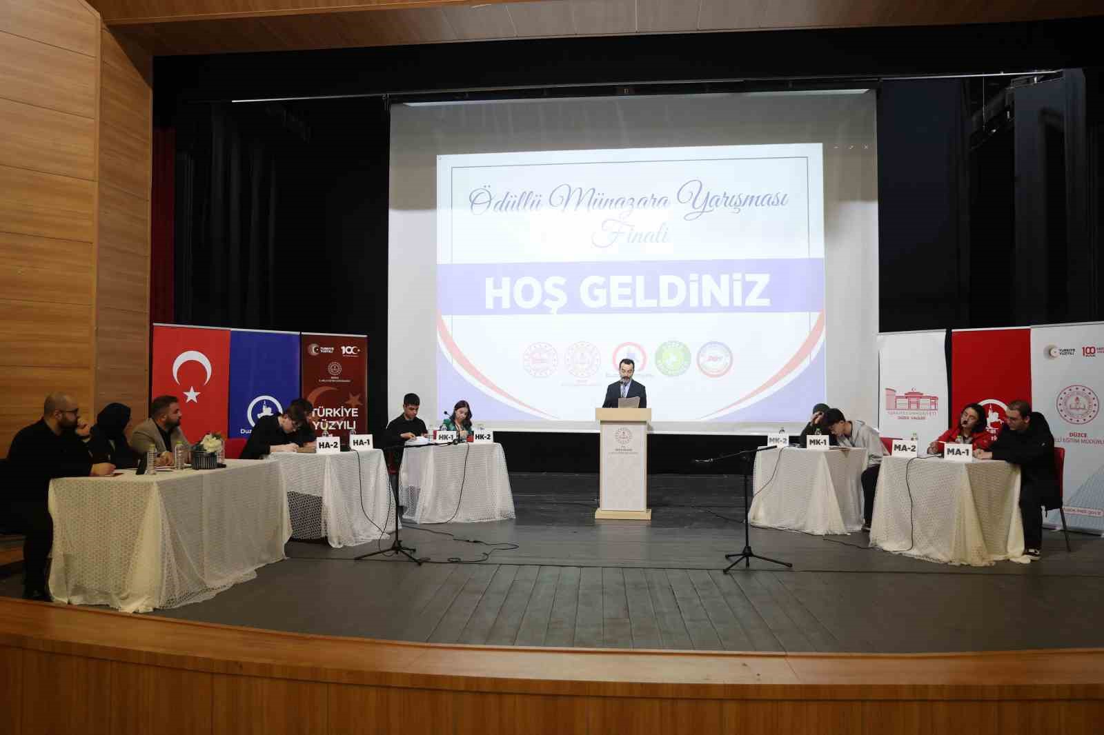 Düzce’de fikirler yarıştı, kazananlara ödüller verildi
?v=1