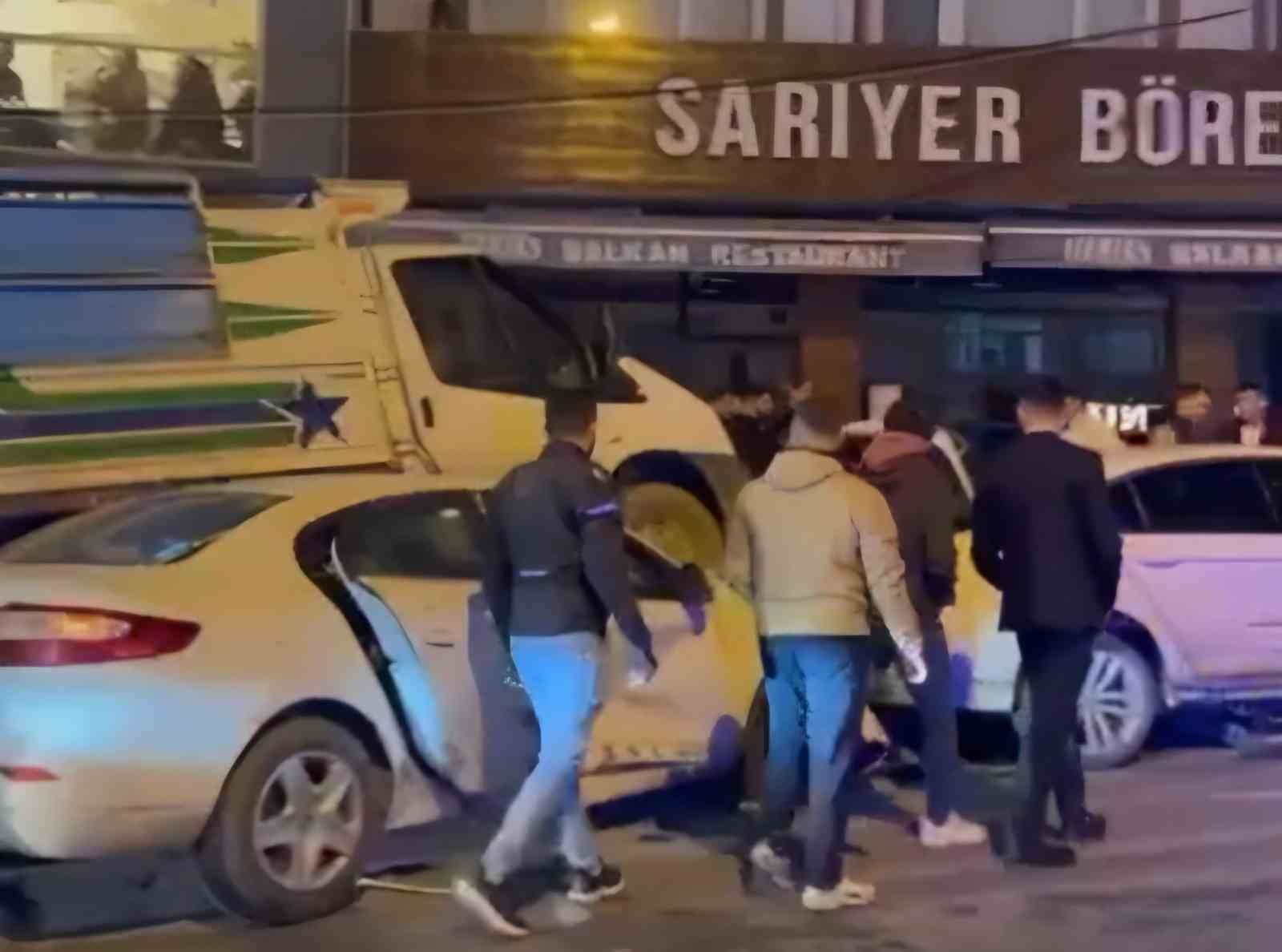 Arnavutköy’de polis memurunun yaralandığı kaza kamerada
?v=1