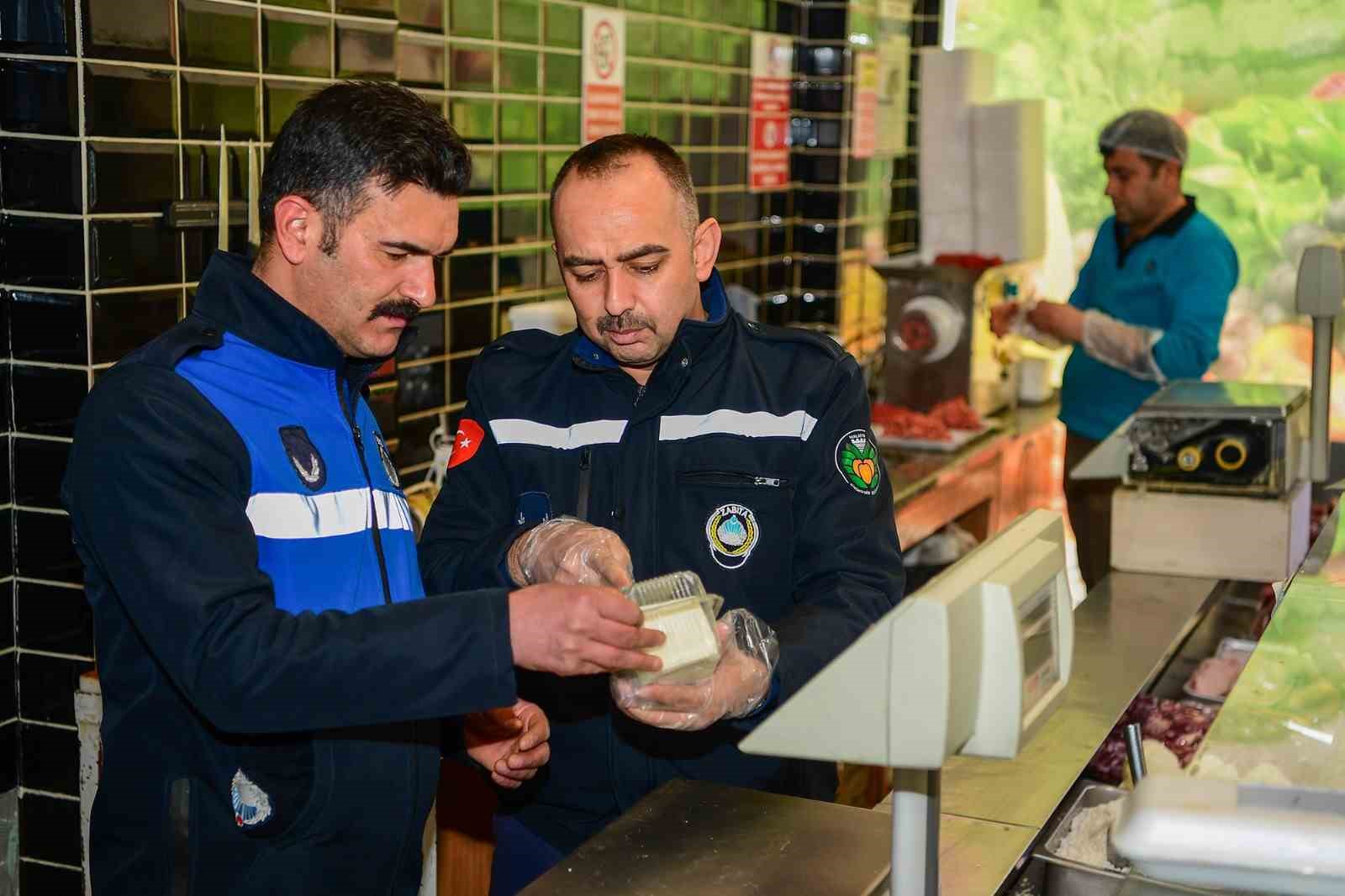 Malatya’da Ramazan denetimleri sıklaştırıldı
?v=1