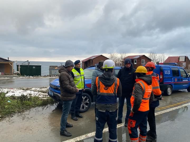 Artvin’de tünel içinde Gürcistan plakalı bir tır yandı: 5 yaralı
?v=1