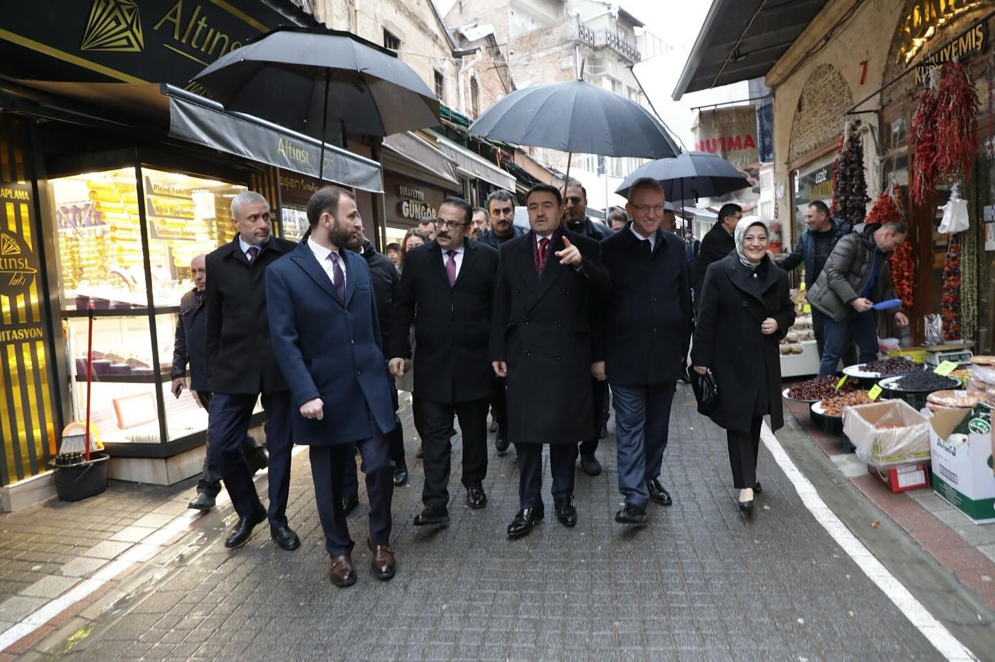 Kütahya protokolü, sokak sağlıklaştırma alanında incelemelerde bulundu
?v=1