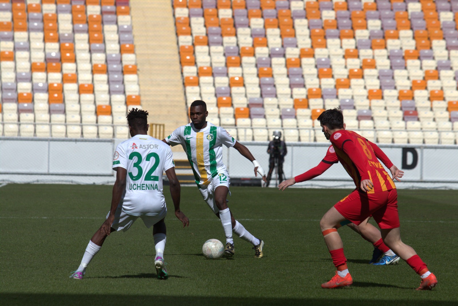 Trendyol 1. Lig: Yeni Malatyaspor: 1 - Şanlıurfaspor: 4
?v=1