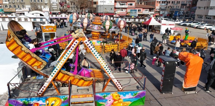 Kırıkkale’de Ramazan Sokağı’na yoğun ilgi?v=1