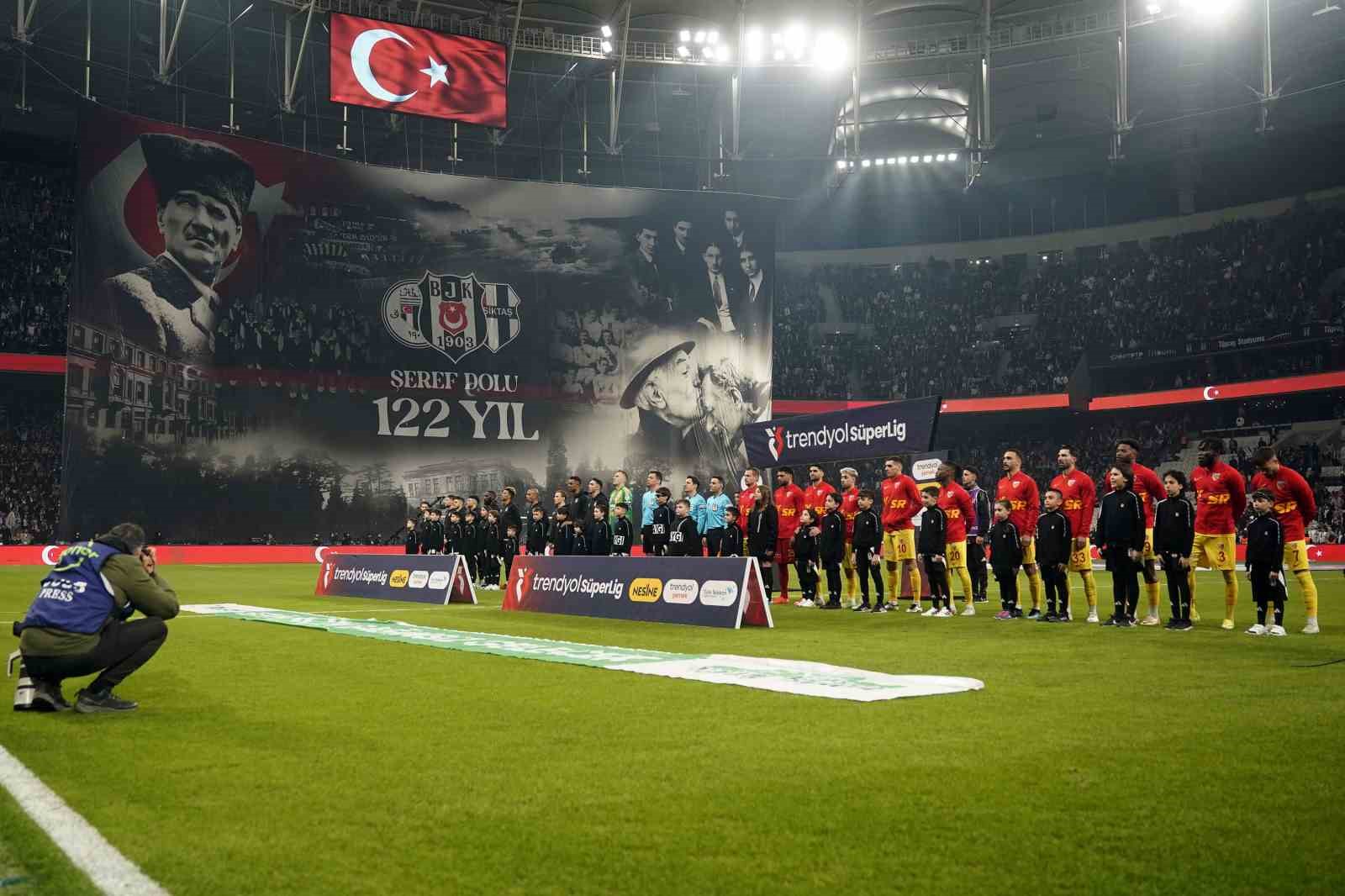 Trendyol Süper Lig: Beşiktaş: 0 - Kayserispor: 0 (Maç devam ediyor)
?v=1