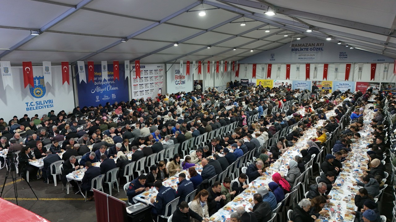 Silivri Belediyesi’nden sivil toplum kuruluşları ve yöre dernekleri başkanlarına iftar