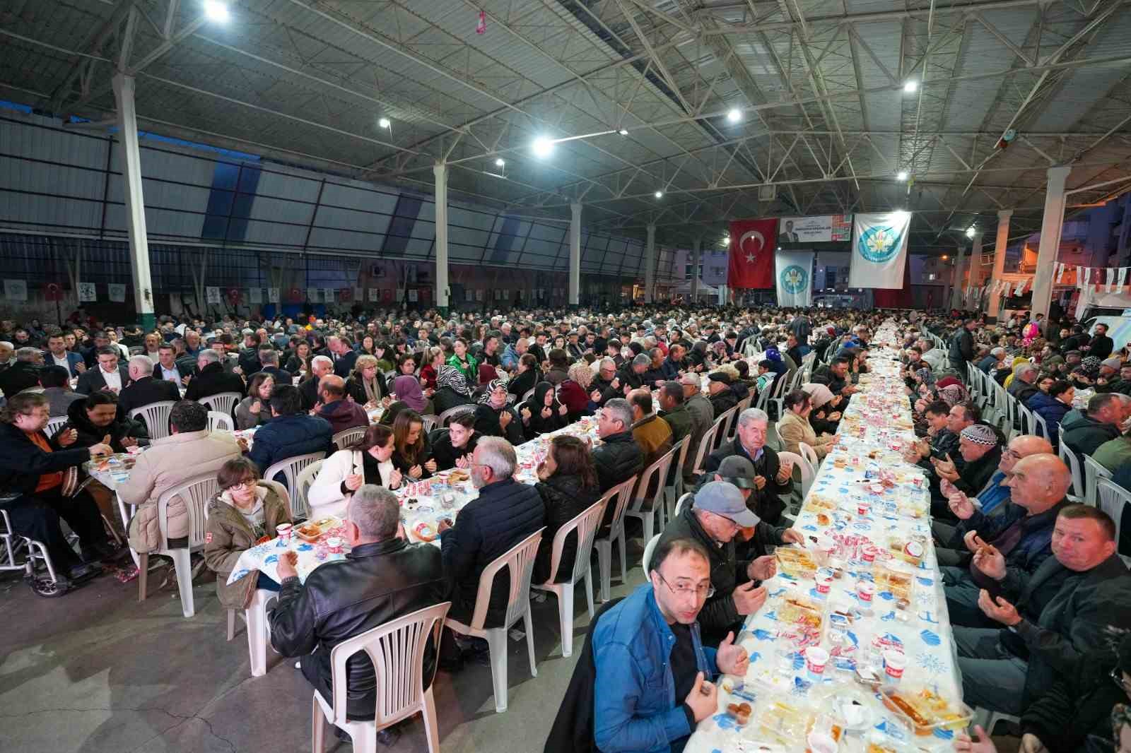 Bereket Sofrası Saruhanlı’da kuruldu
?v=1