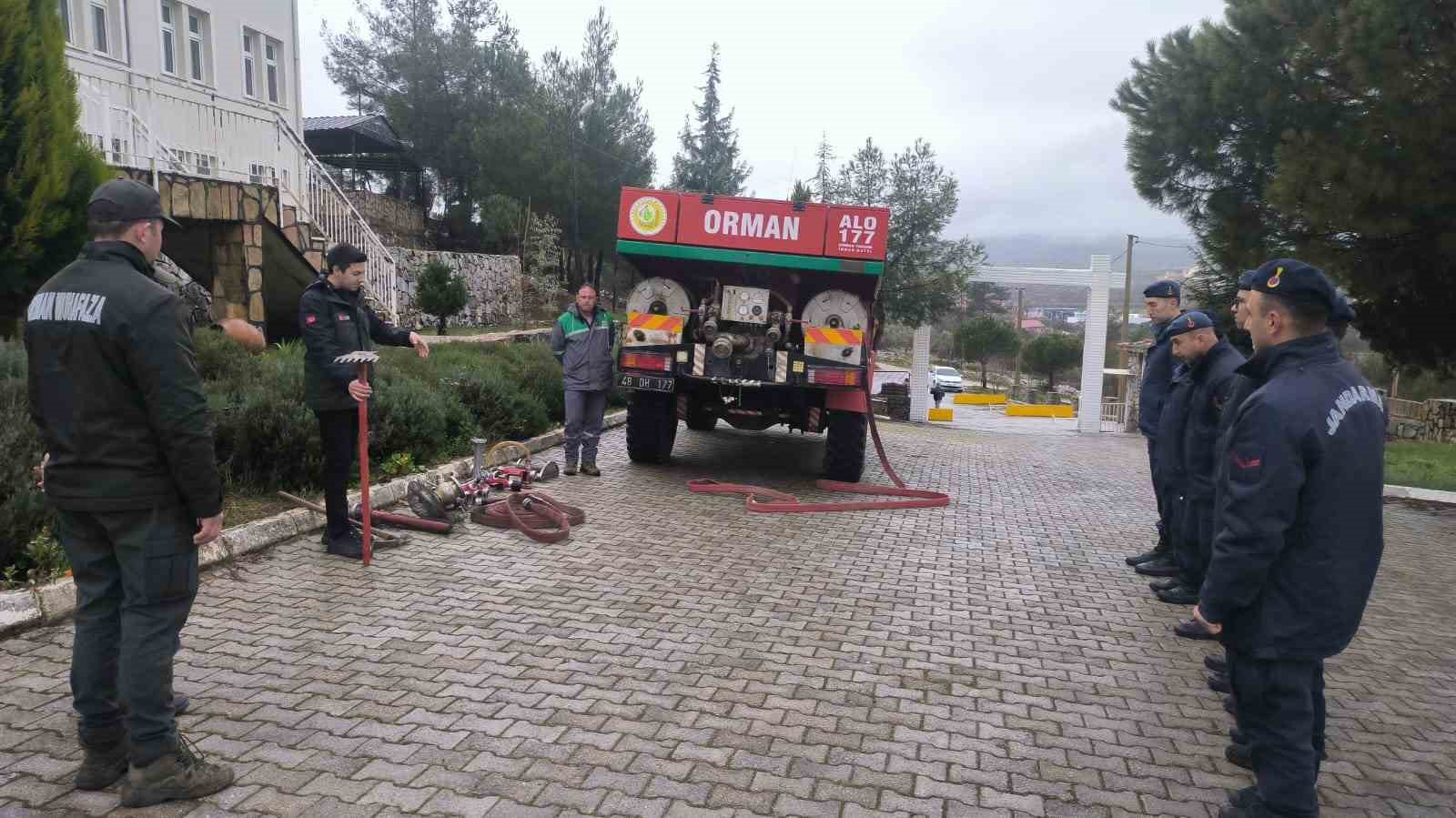 Yerkesik’te Jandarma personeline yangın önleme ve söndürme eğitimi verildi
?v=1