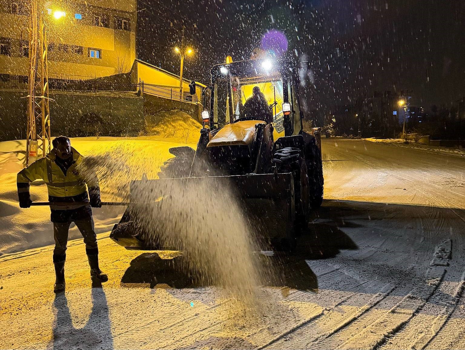 Bayburt’ta en düşük hava sıcaklığı Aydıntepe’de eksi 9 derece oldu
?v=1