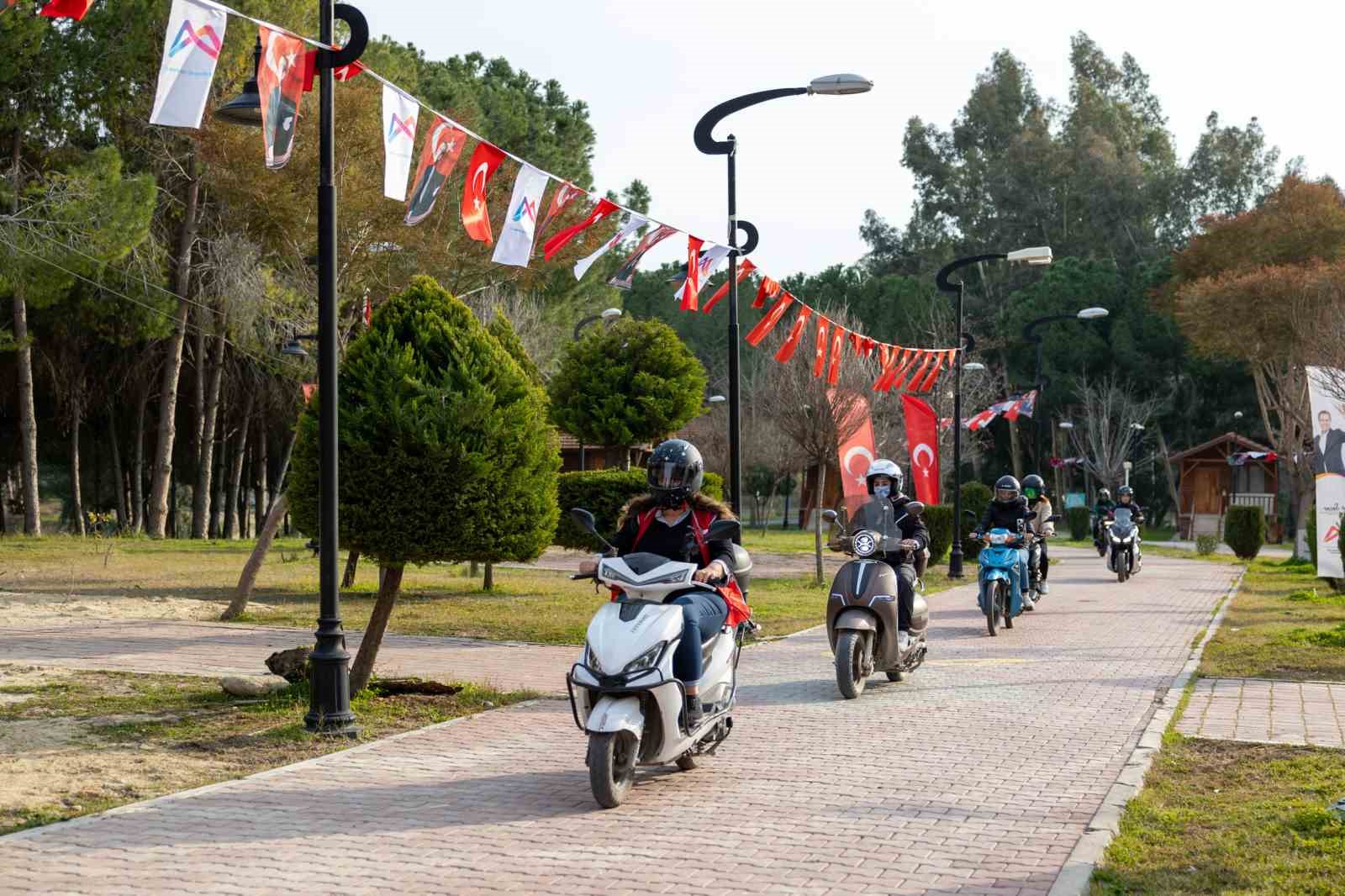 Mersin’de ’Motorlu Kadınlar Güvenli Sürüş Etkinliği’ düzenlendi
?v=1