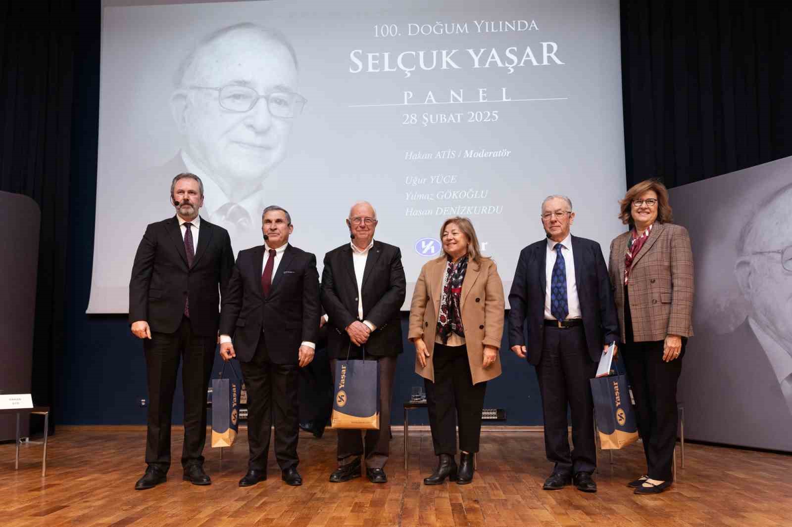 Selçuk Yaşar, doğumunun 100. yılında düzenlenen panelle anıldı
?v=1