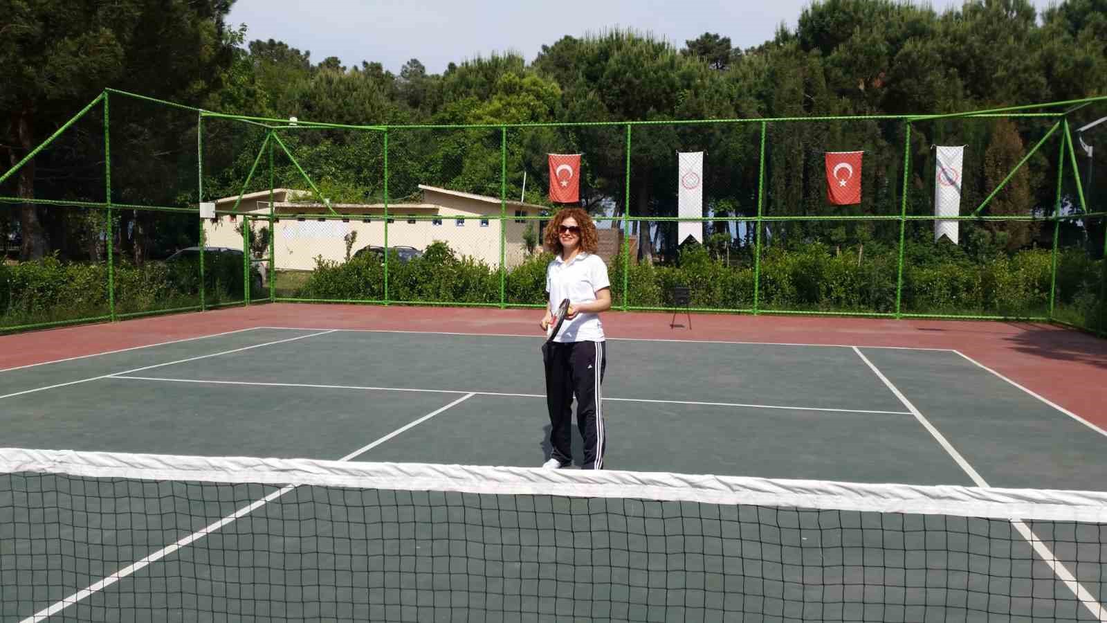 Tenis Federasyonu Bursa İl Temsilciliğine Aslıhan Köse atandı
?v=1