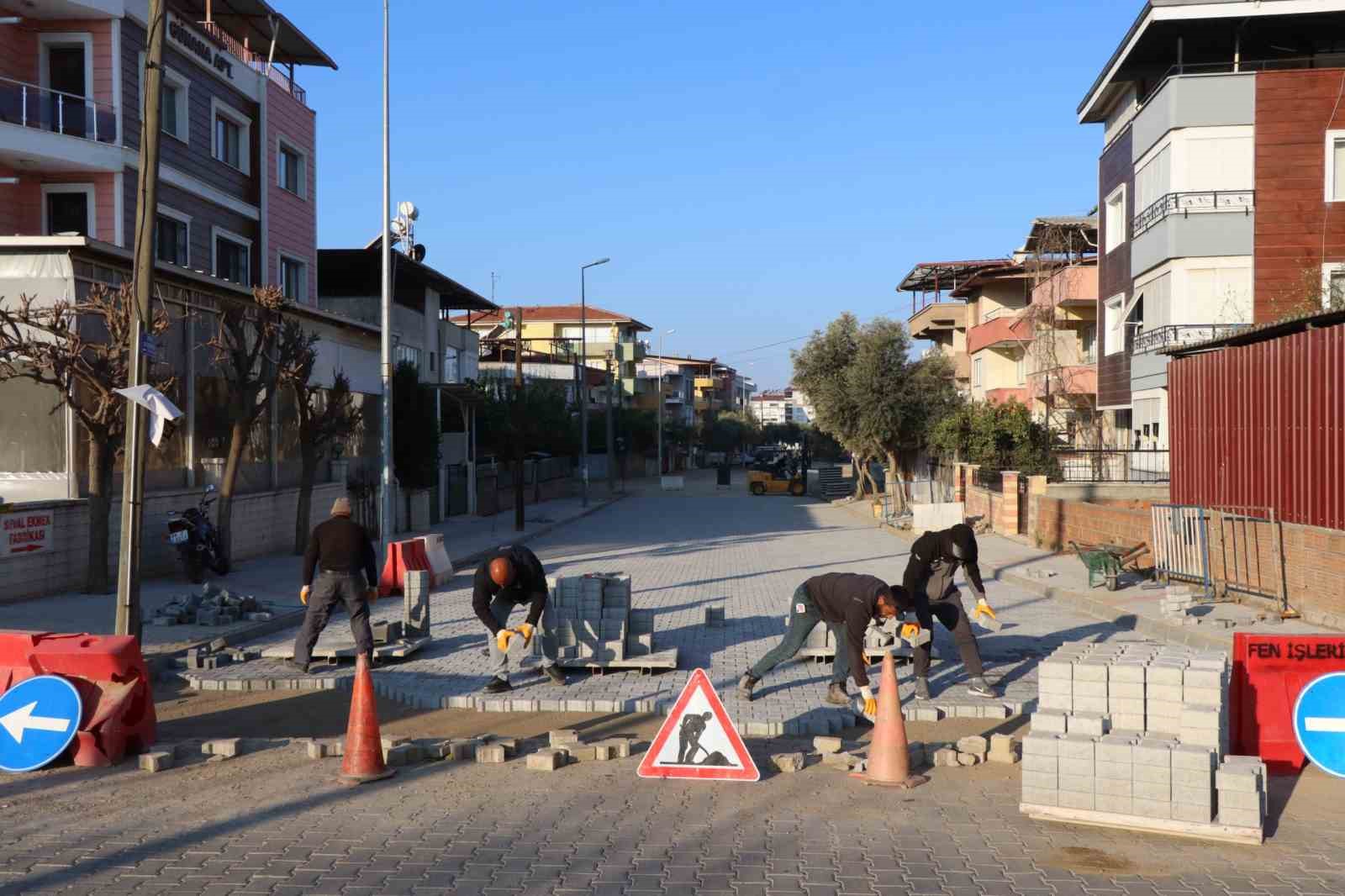 Nazilli’de yol çalışmaları aralıksız sürüyor
?v=1