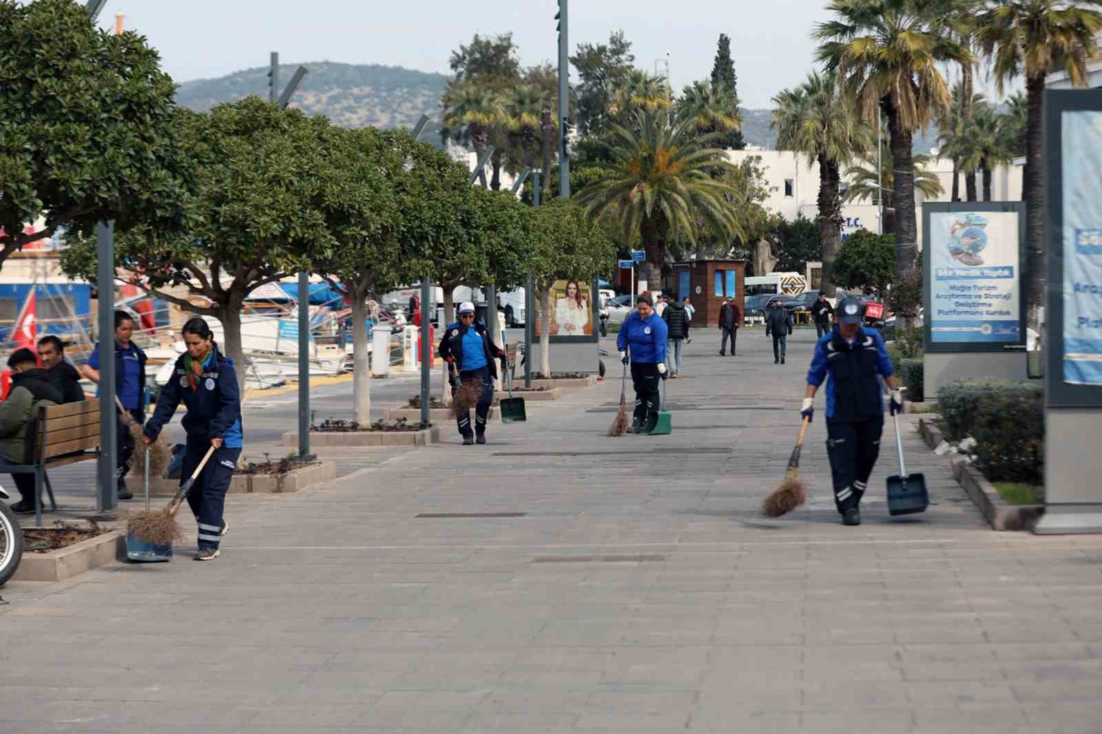 Muğla sokaklarının temizliği kadınlara emanet
?v=1