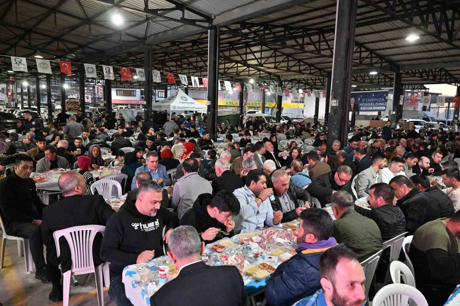 Manisalılar Horozköy’deki iftar sofrasında buluştu
?v=1