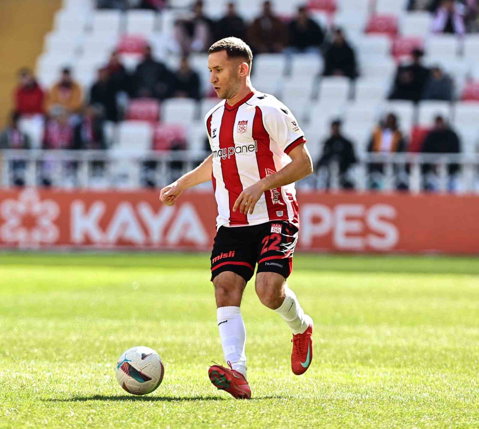 Sivasspor’da Simic taburcu edildi
?v=1