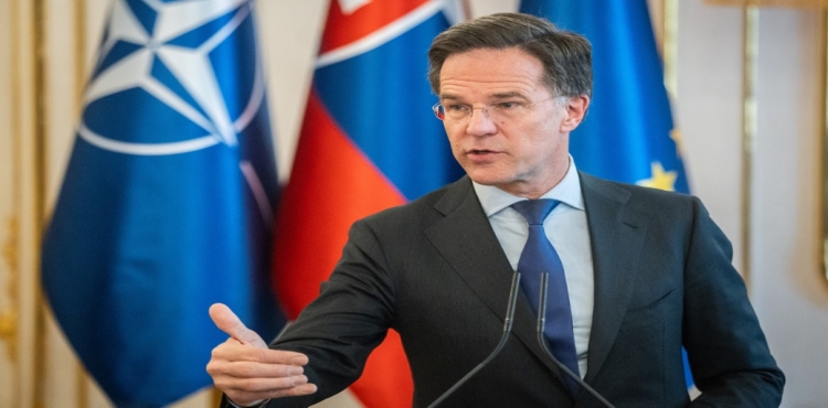 NATO Genel Sekreteri Rutte:  Bosna Hersek’te zorluklarla elde edilmiş barışın riske atılmasına izin vermeyeceğiz ?v=1