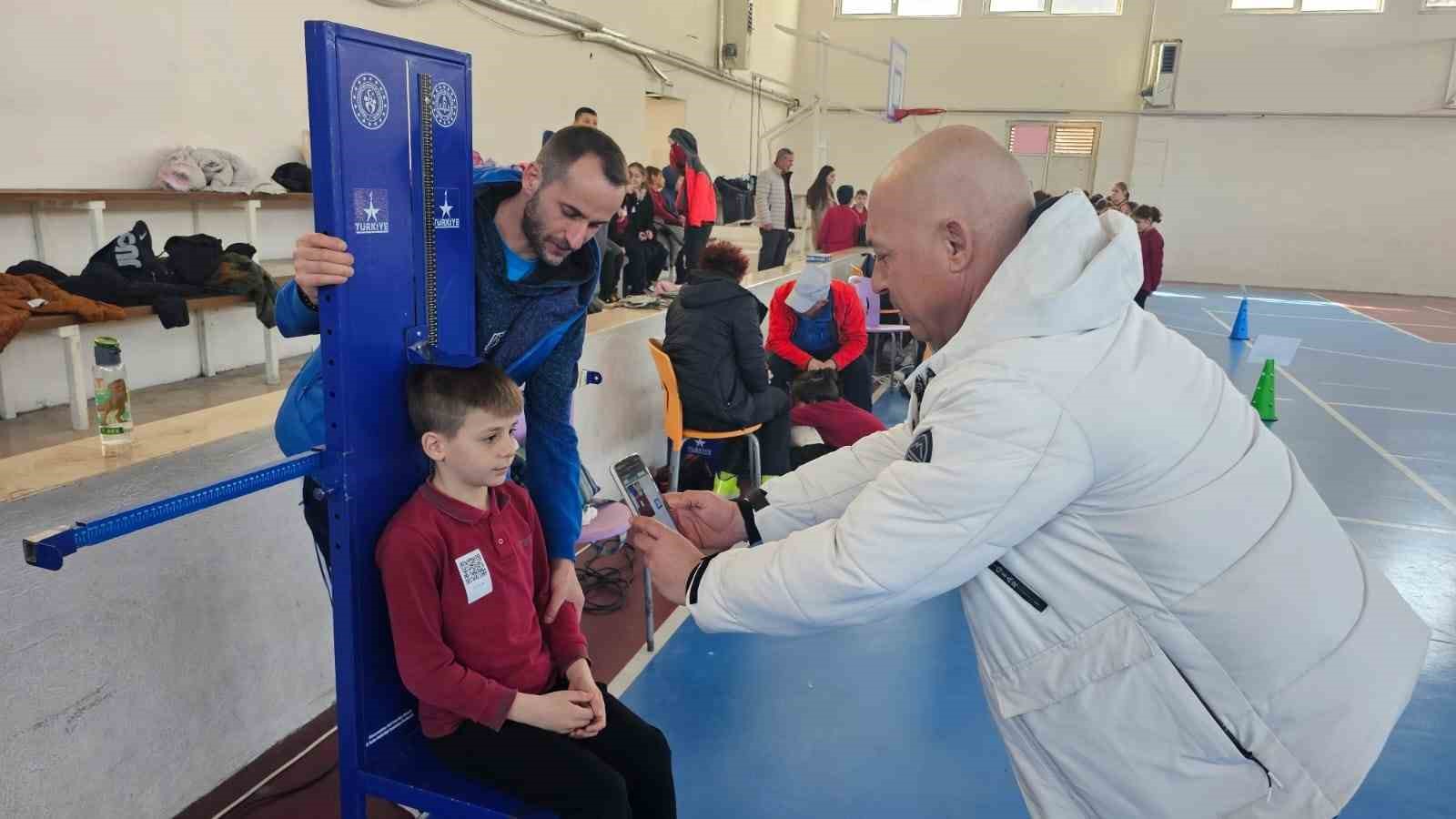 Bandırma’da sportif yetenek taraması başladı
?v=1