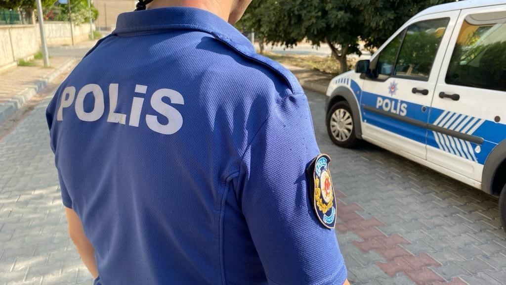 Kuşadası’nda polis aranan şahıslara göz açtırmıyor
?v=1