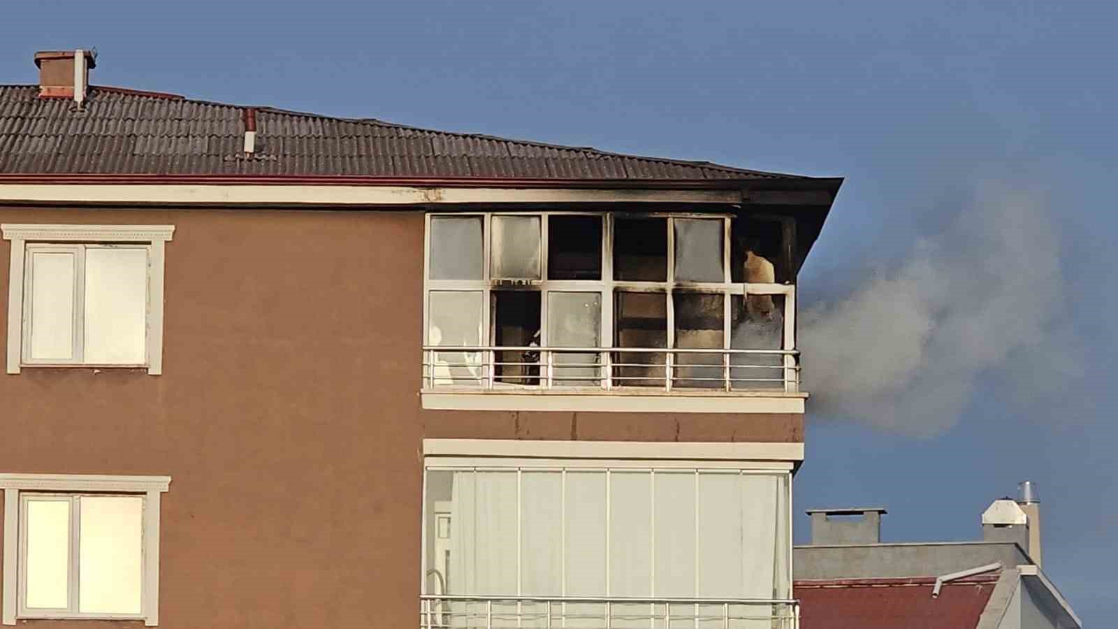 Yozgat’ta 17. katta çıkan yangın paniğe neden oldu
?v=1