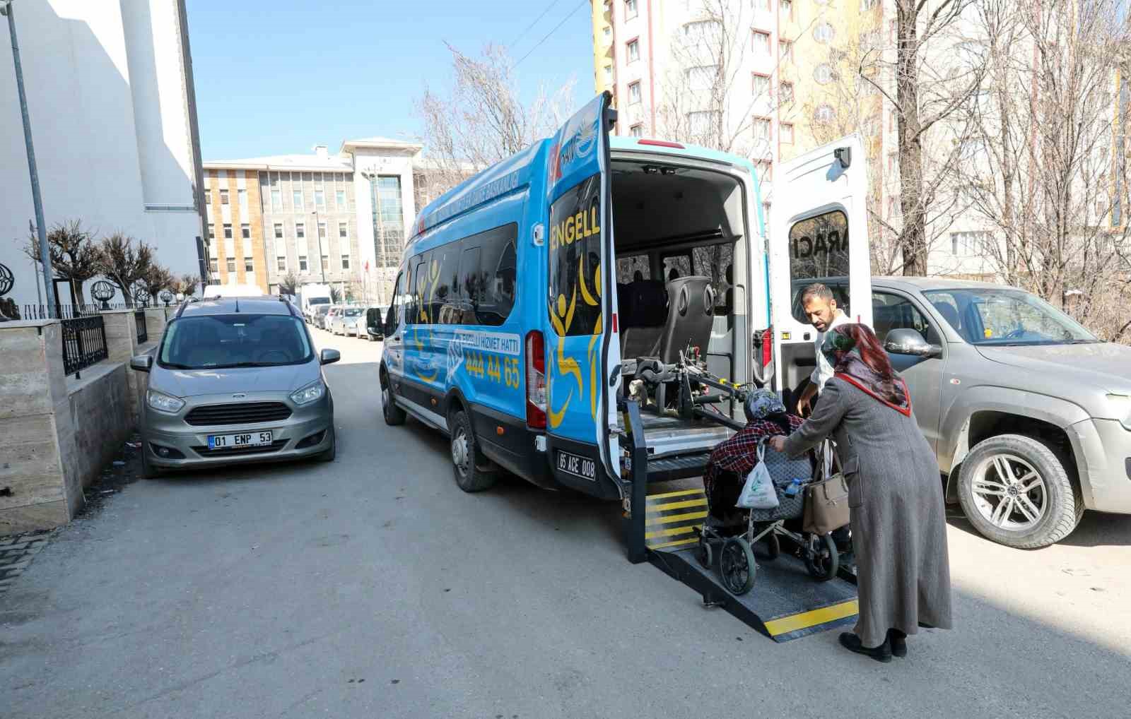 Van Büyükşehir Belediyesi engellilerin sorunlarını ortadan kaldırıyor
?v=1