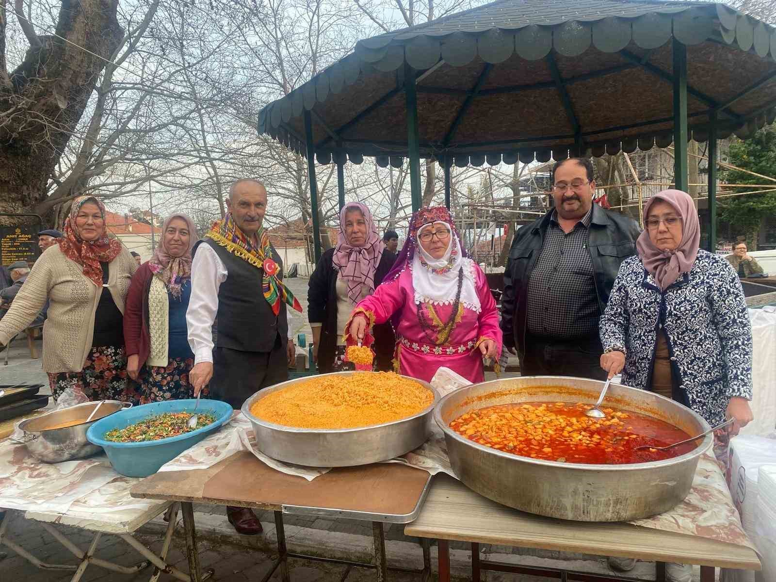 Selatin’de geleneksel iftar programı gerçekleştirildi
?v=1