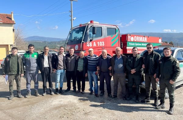 Muğla’da yangınlara karşı bilgilendirme toplantıları devam ediyor
?v=1