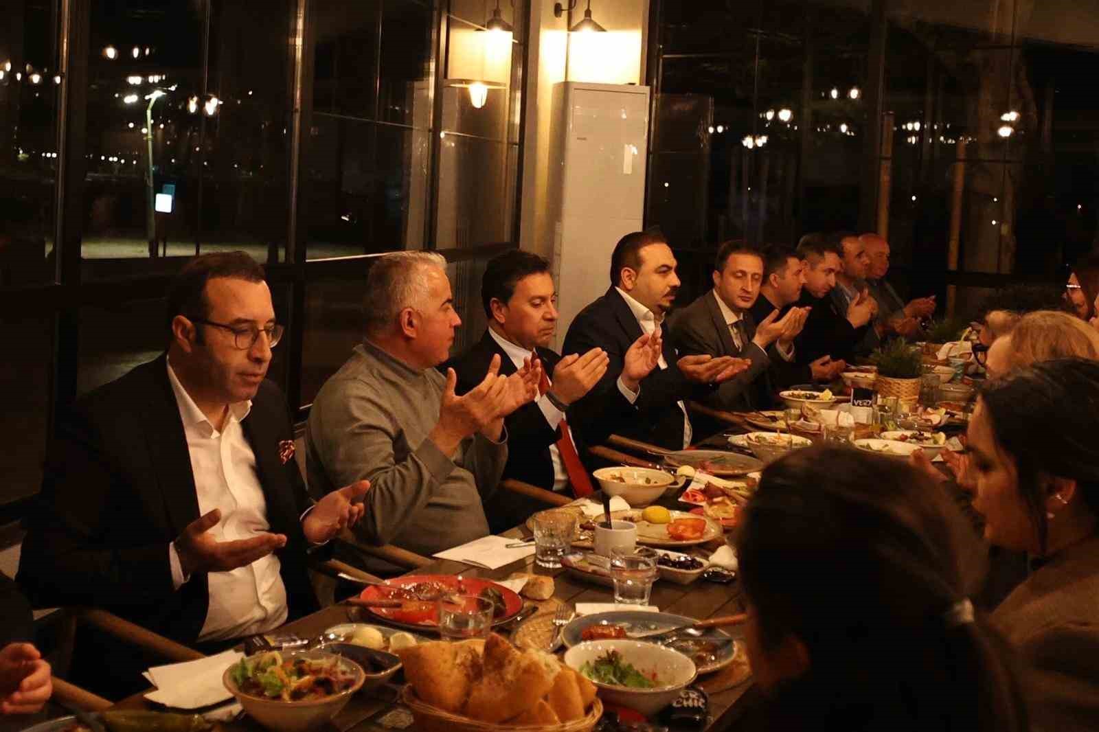 Muğla ve Bodrum protokolü iftarda buluştu
