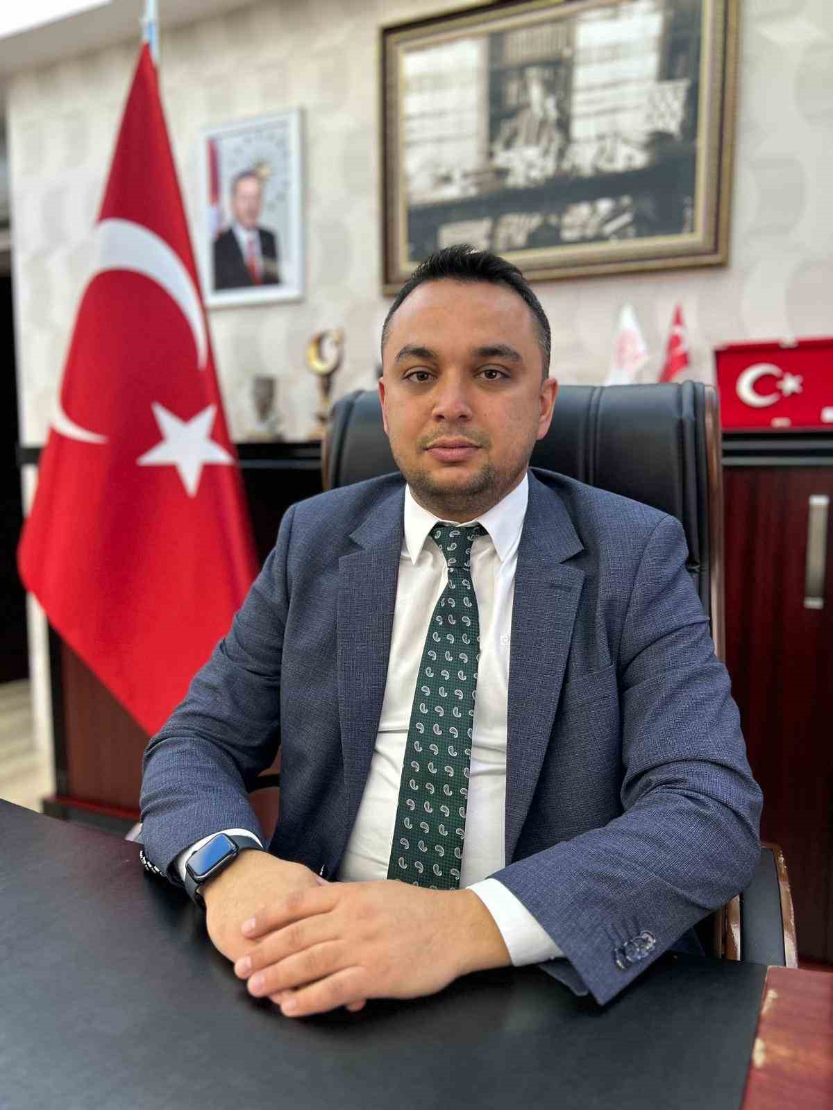 Niğde İl Sağlık Müdürü İnan:  Sağlık çalışanları kutsal mesleklerini fedakarlıkla yapıyor 
