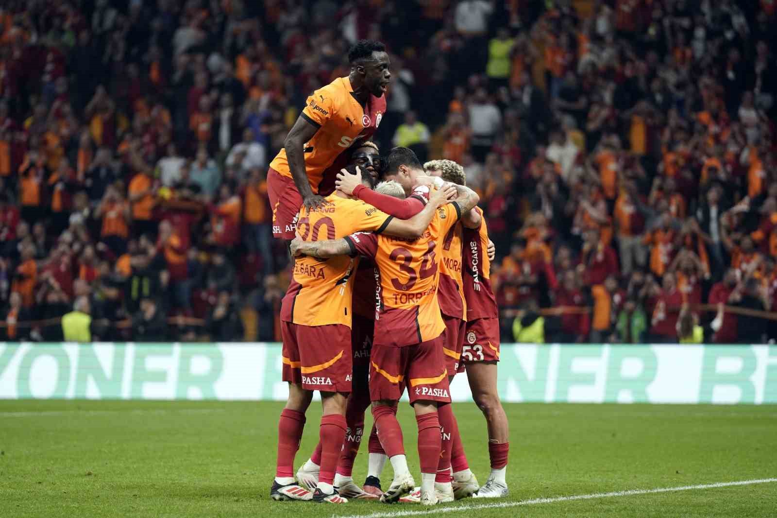 Trendyol Süper Lig: Galatasaray: 3 - Antalyaspor: 0 (İlk yarı)
?v=1