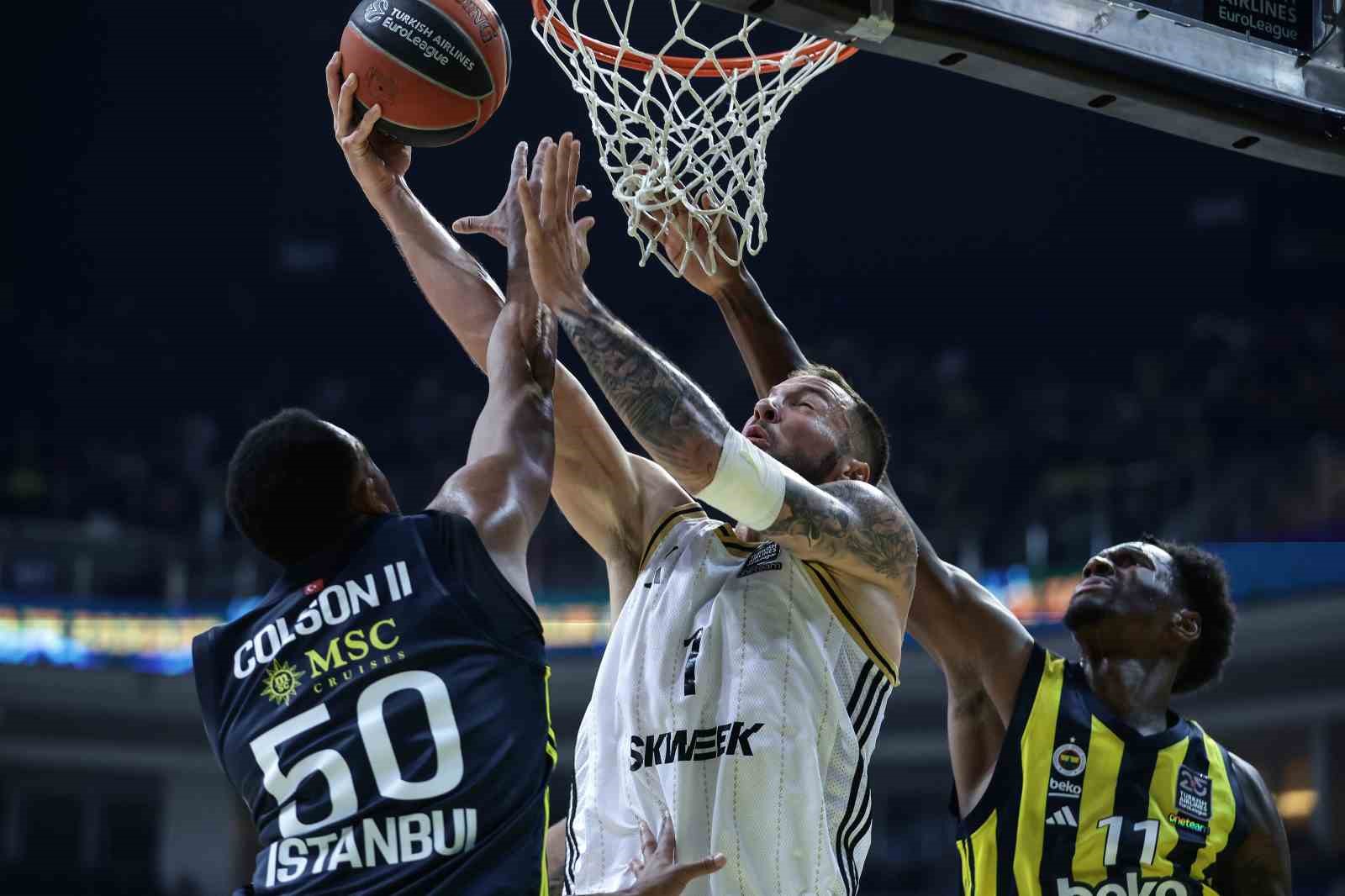 THY Euroleague’in 29. haftasında Türk takımları 2’de 2 yaptı
?v=1