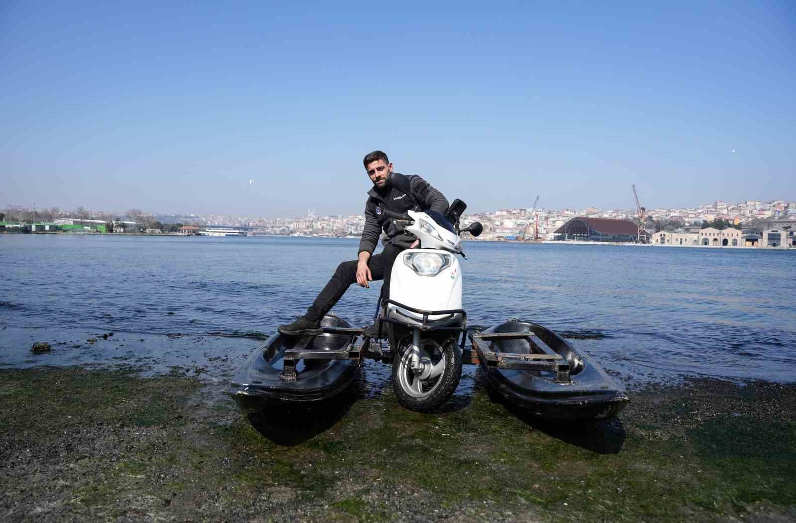 İstanbul’da hem denizde hem karada gidebilen motosiklet yaptı
?v=1