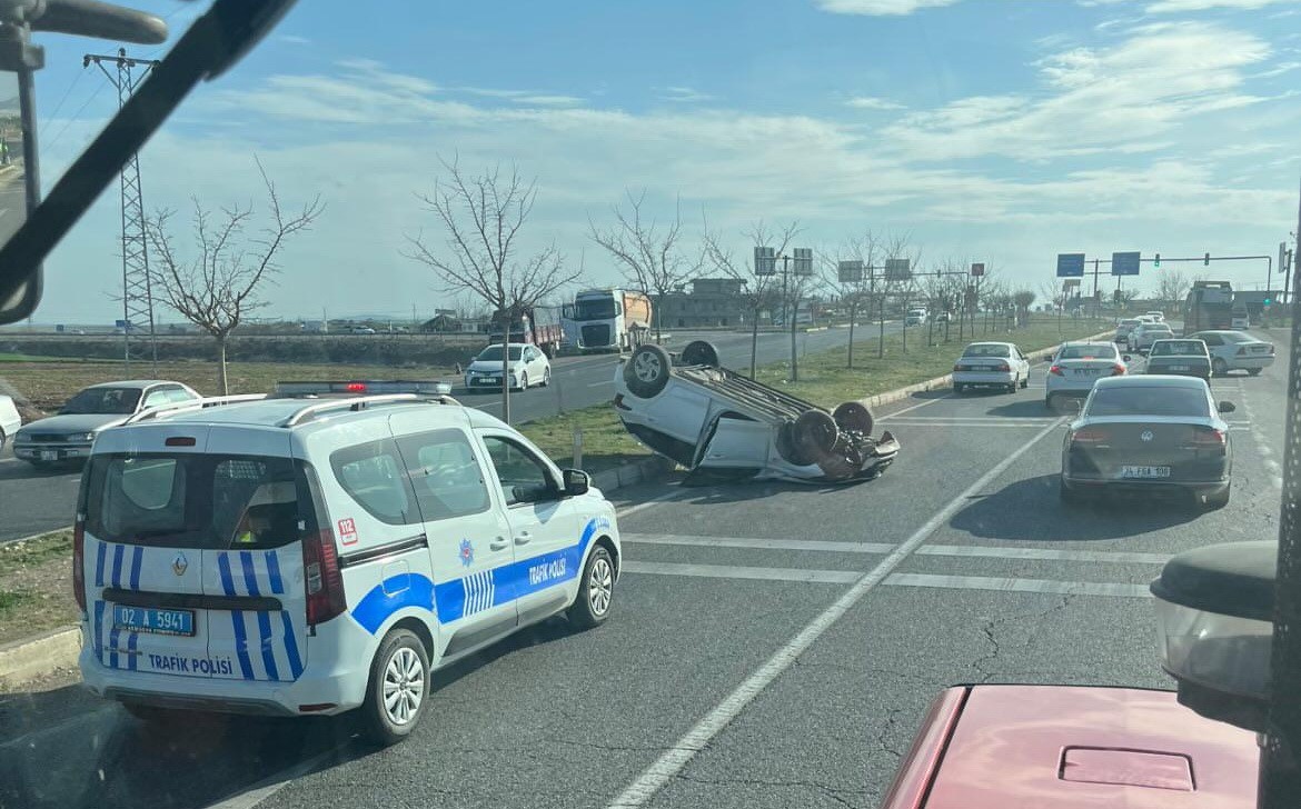 Adıyaman’da otomobil takla attı: 1 yaralı
?v=1