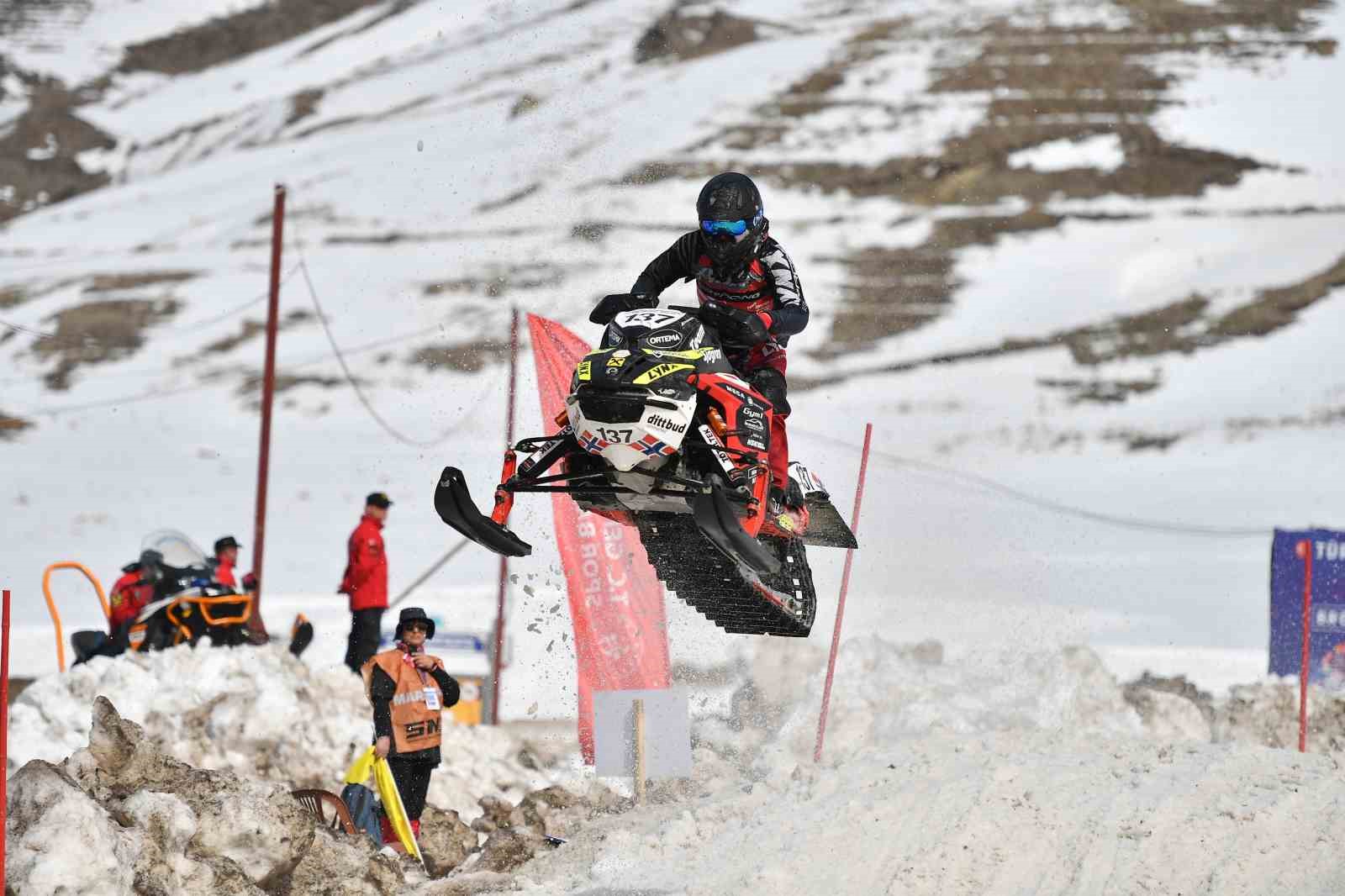 Erciyes’te Dünya Kar Motosikleti Şampiyonası heyecanı başladı
?v=1