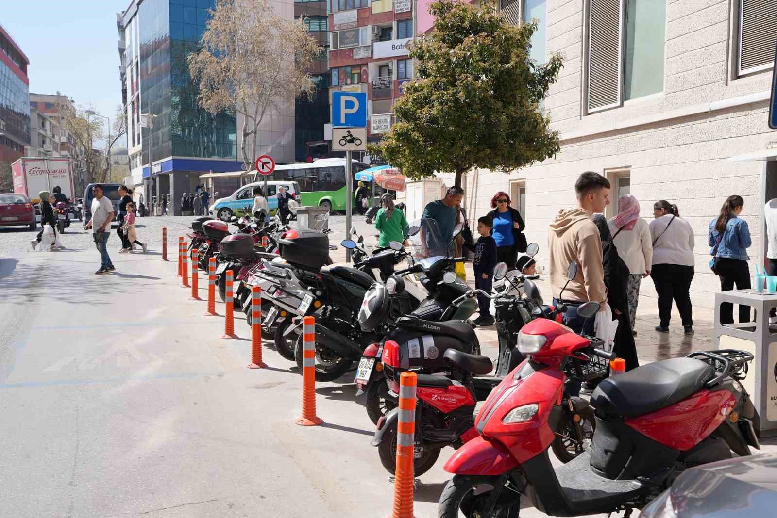 Denizli Büyükşehirden motosiklet kullanıcılarına özel otopark
?v=1