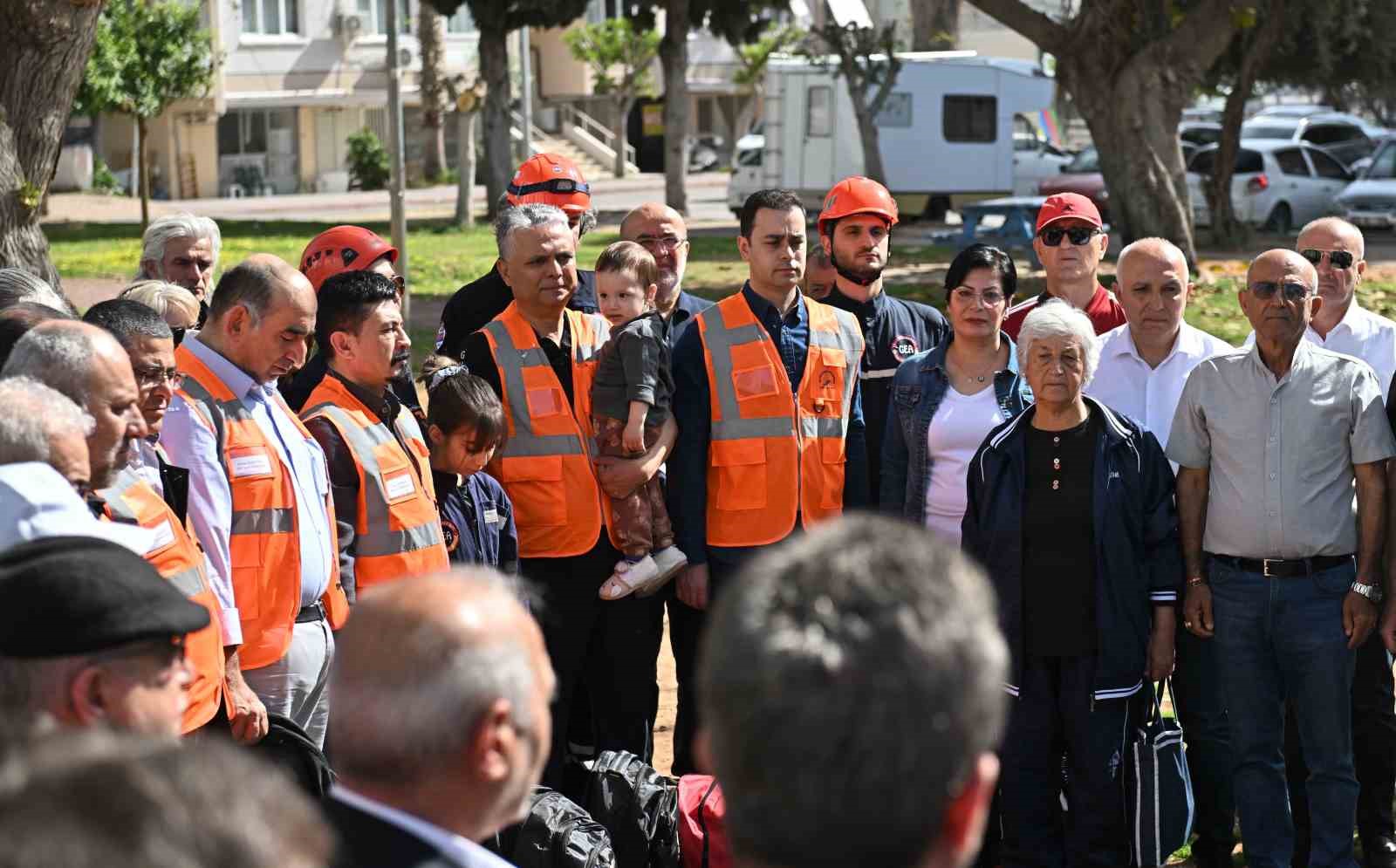 Muratpaşa’da afet tahliye tatbikatı başarıyla gerçekleştirildi
?v=1