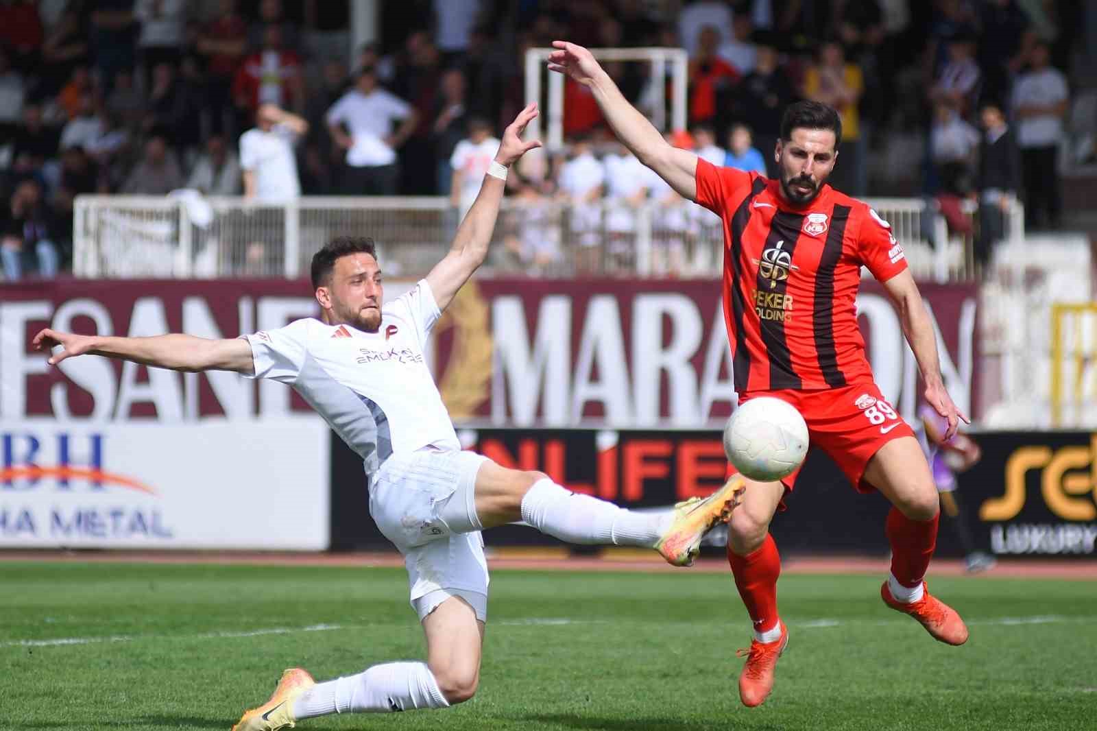 TFF 2. Lig: İnegölspor: 1 - GMG Kastamonuspor: 1
?v=1