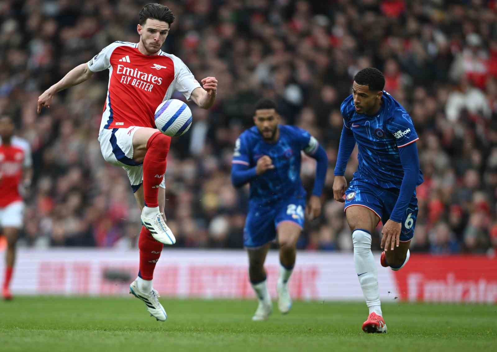 Arsenal - Chelsea derbisini Mesut Özil ile Akif Çağatay Kılıç birlikte izledi
?v=1